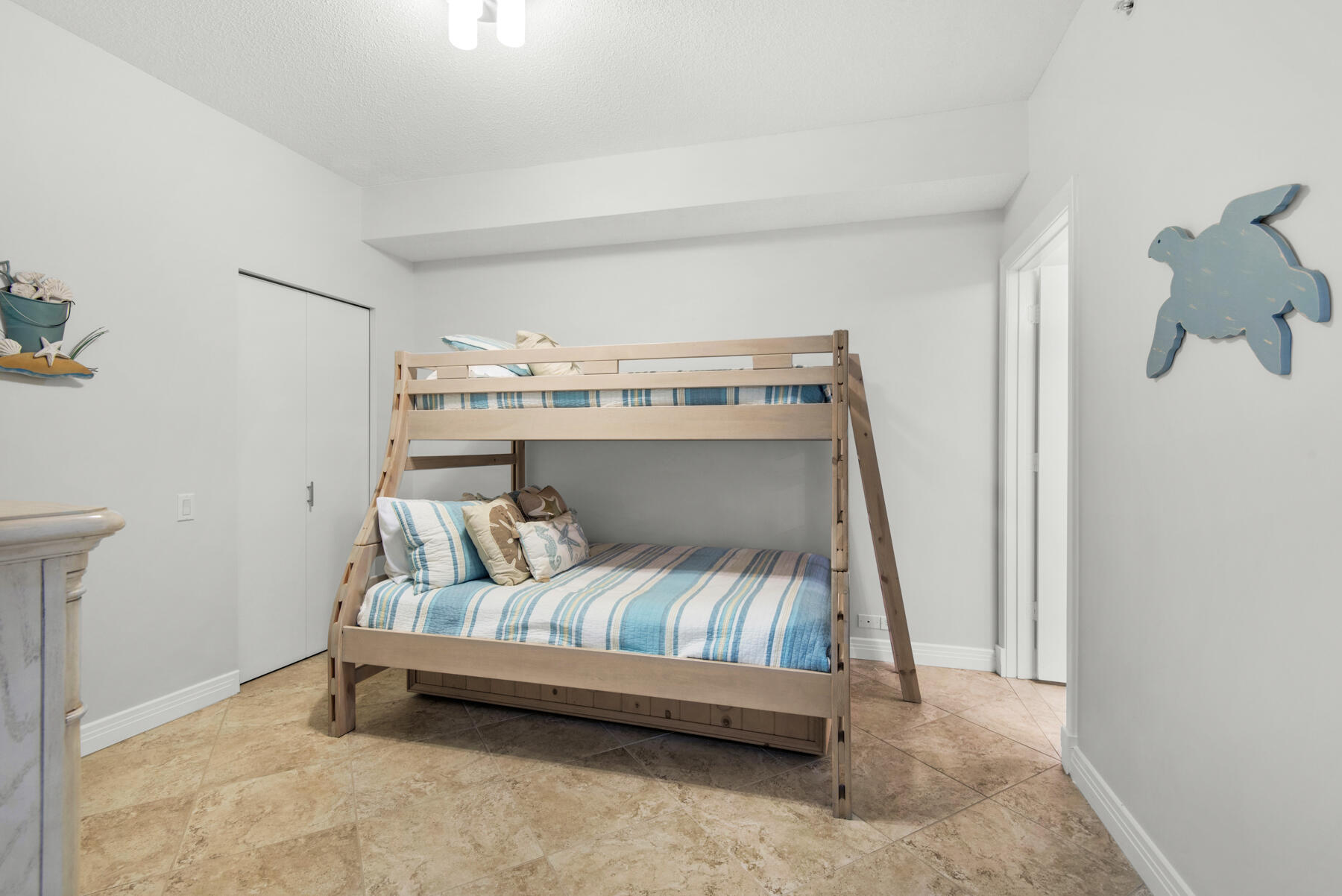 BEACH COLONY WEST CONDO - Residential