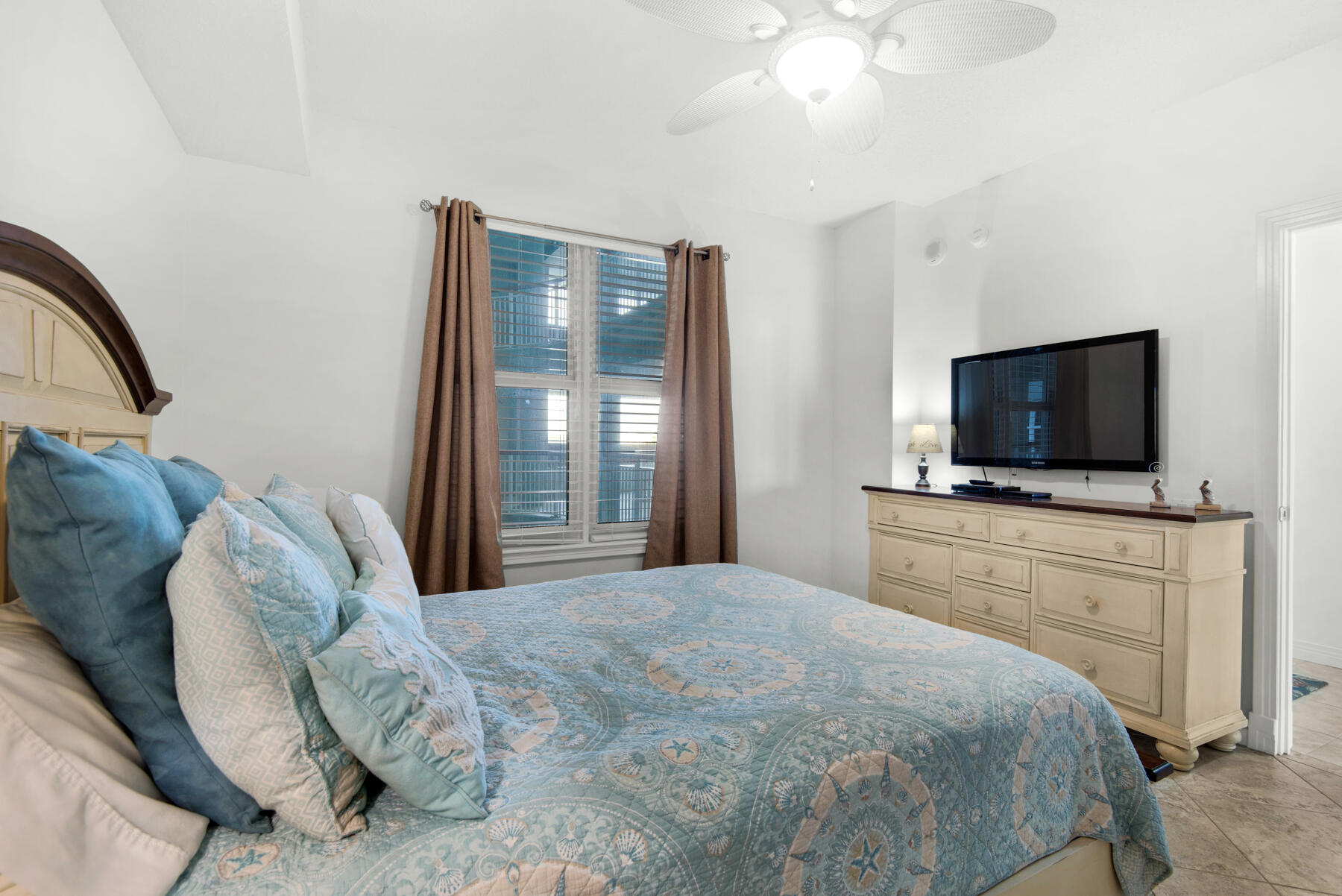 BEACH COLONY WEST CONDO - Residential