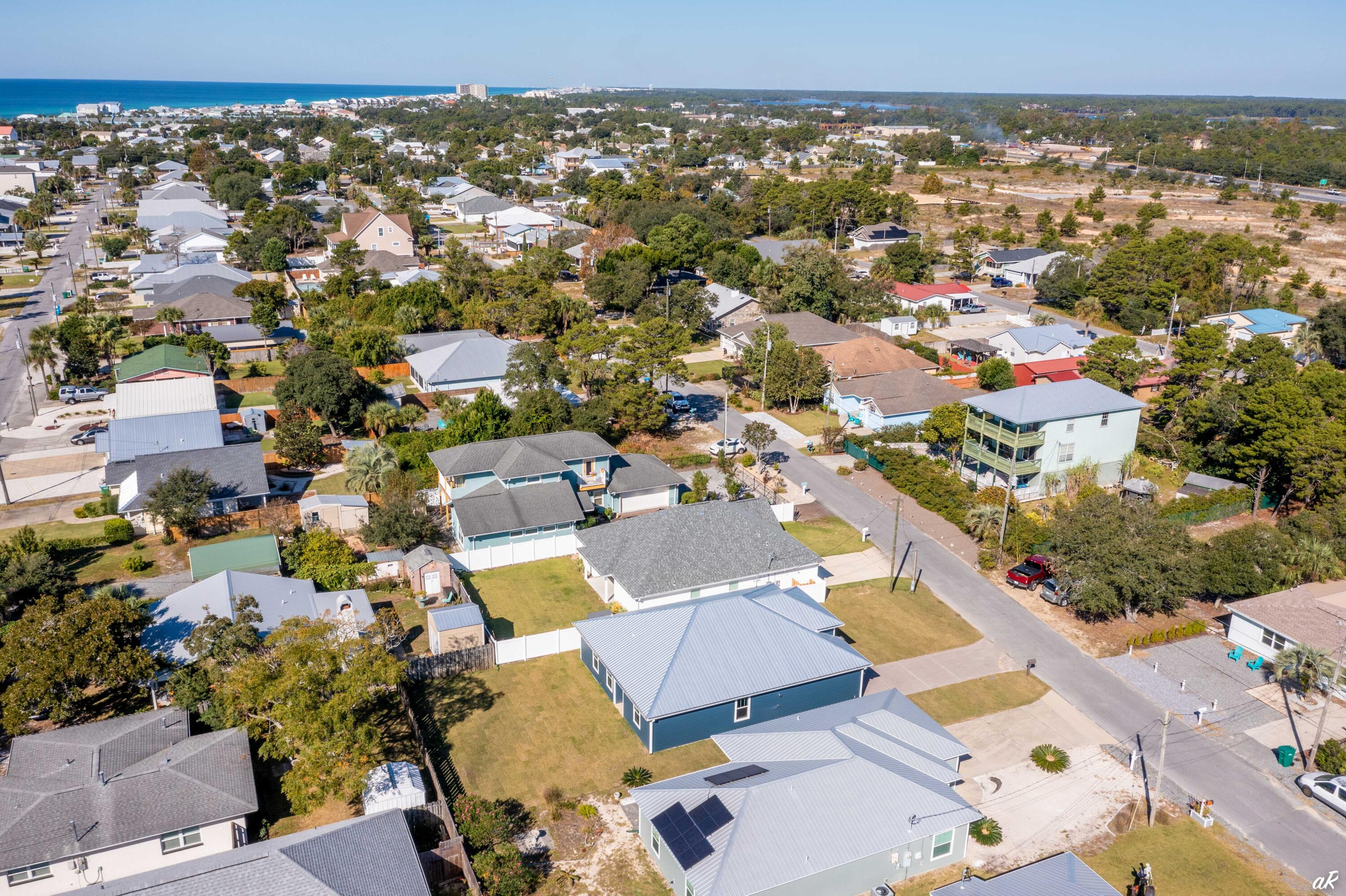 RIVIERA BEACH 1ST ADDN - Residential