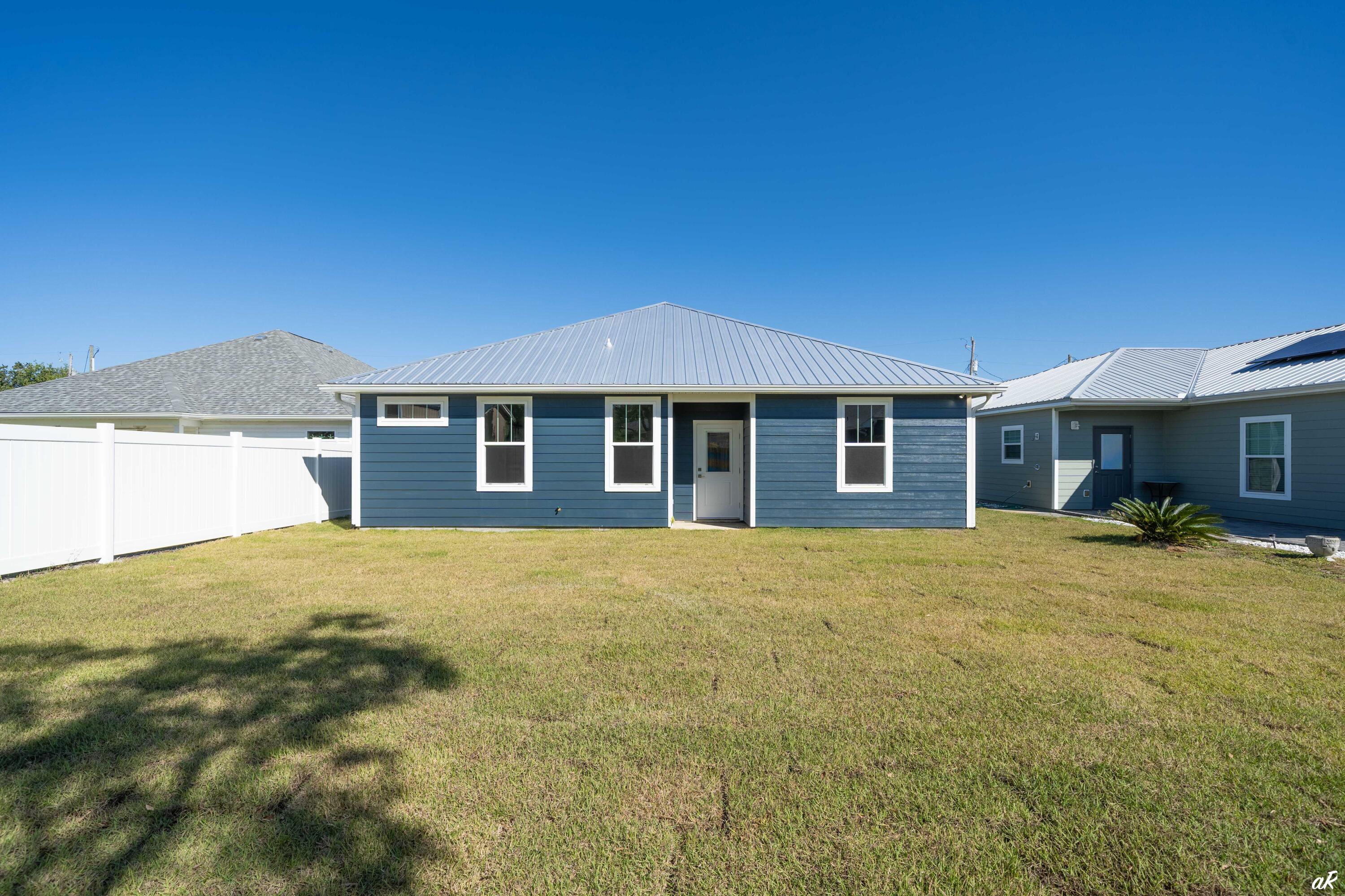 RIVIERA BEACH 1ST ADDN - Residential