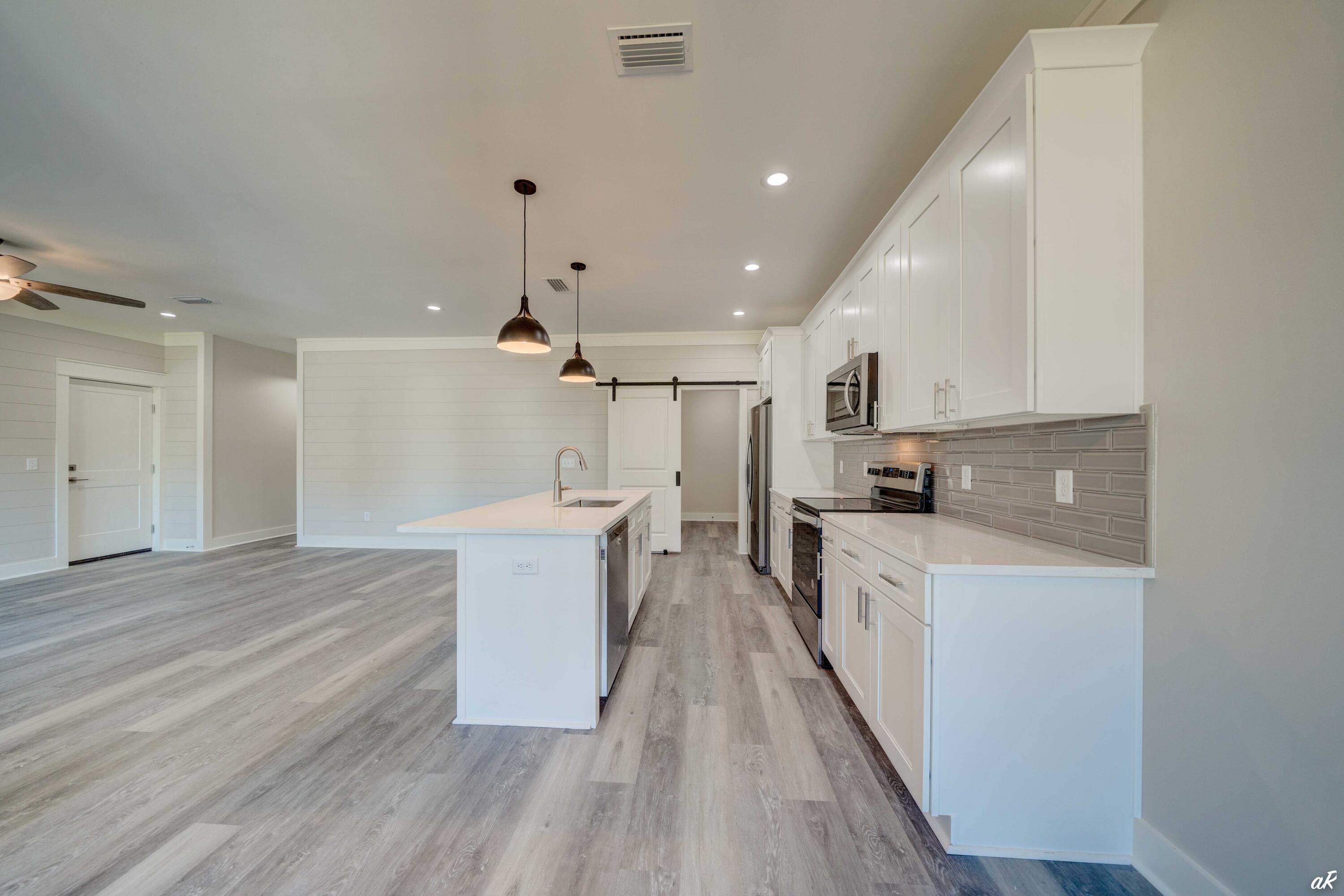 RIVIERA BEACH 1ST ADDN - Residential