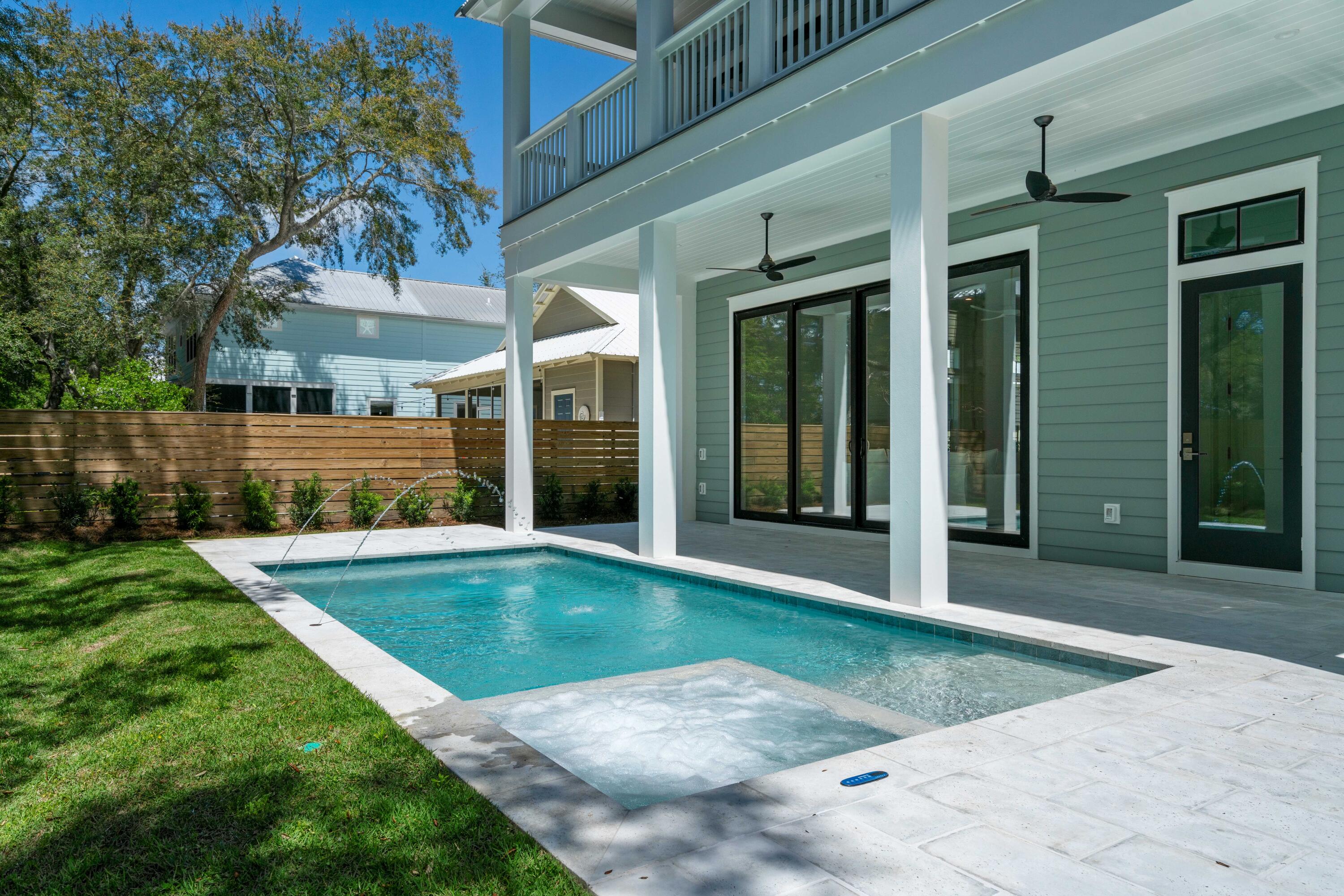 WHITES GULFVIEW ESTATES - Residential