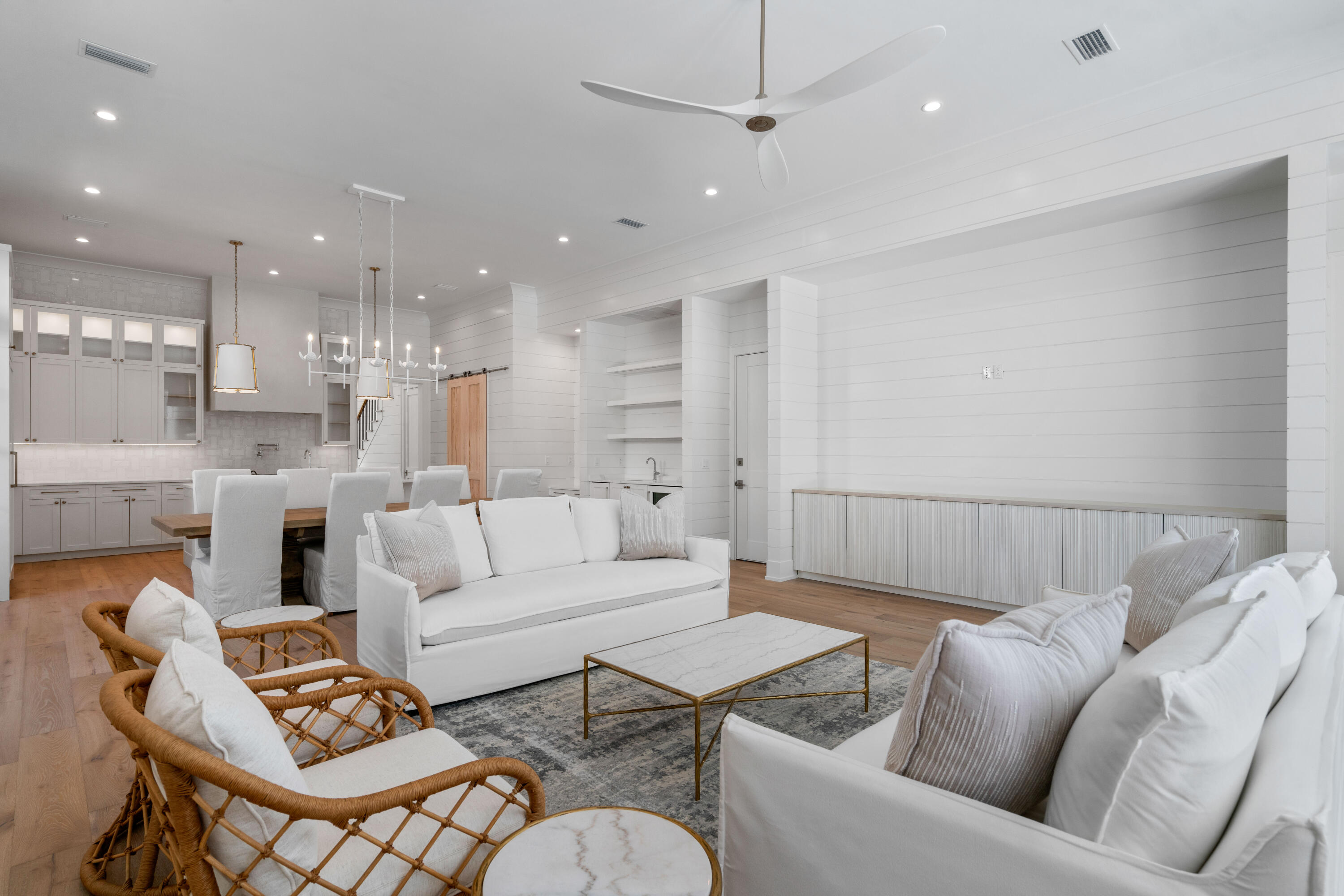 WHITES GULFVIEW ESTATES - Residential