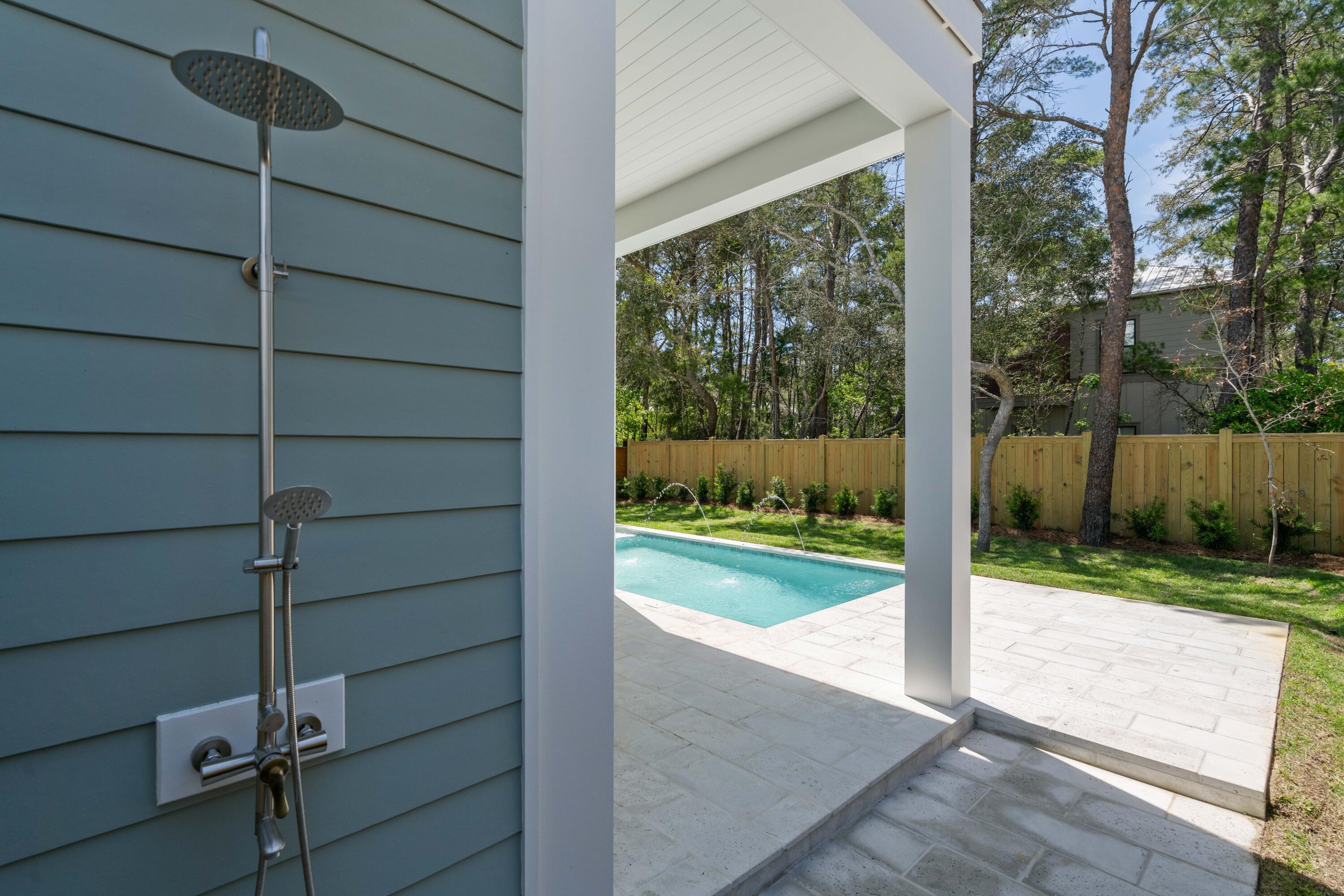 WHITES GULFVIEW ESTATES - Residential