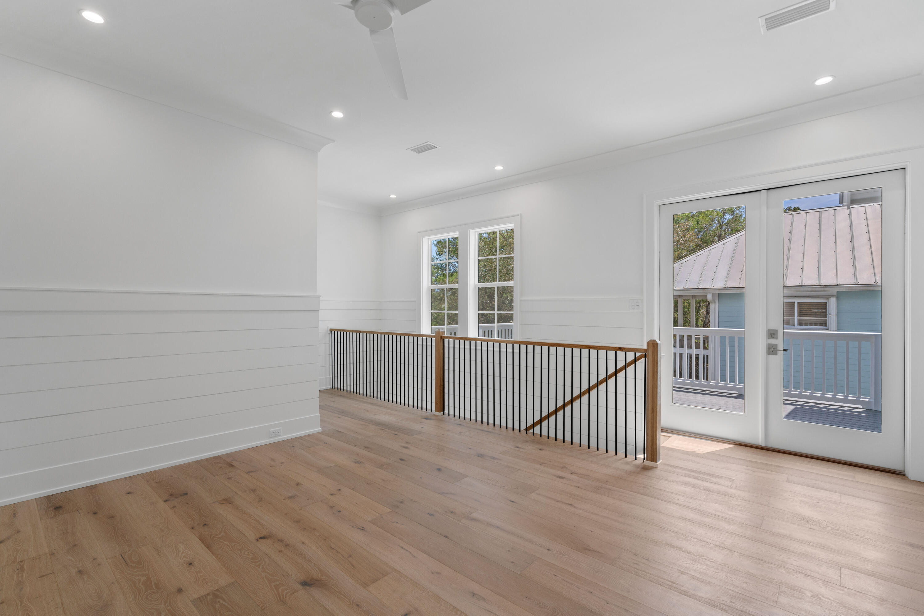 WHITES GULFVIEW ESTATES - Residential