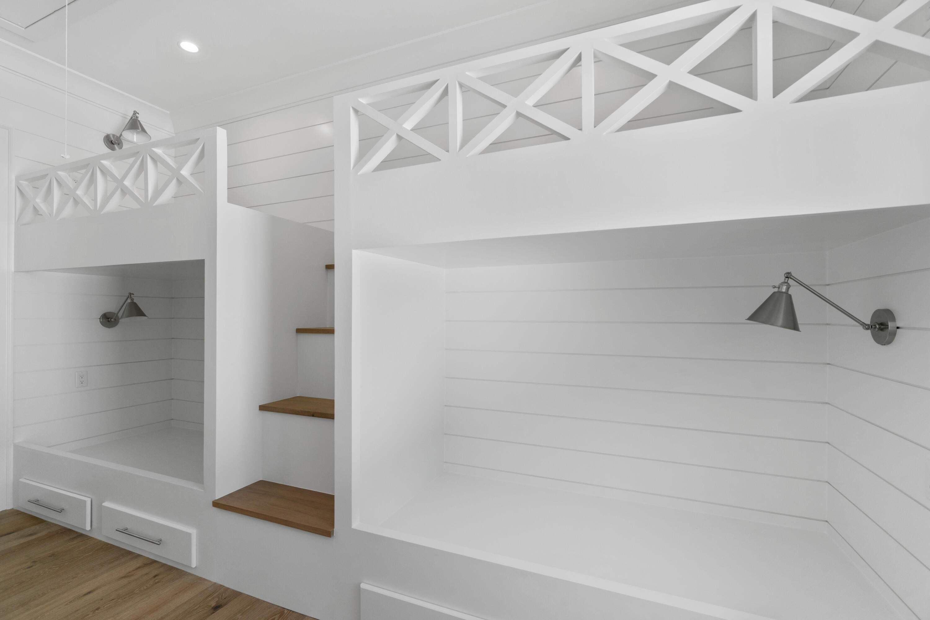 WHITES GULFVIEW ESTATES - Residential