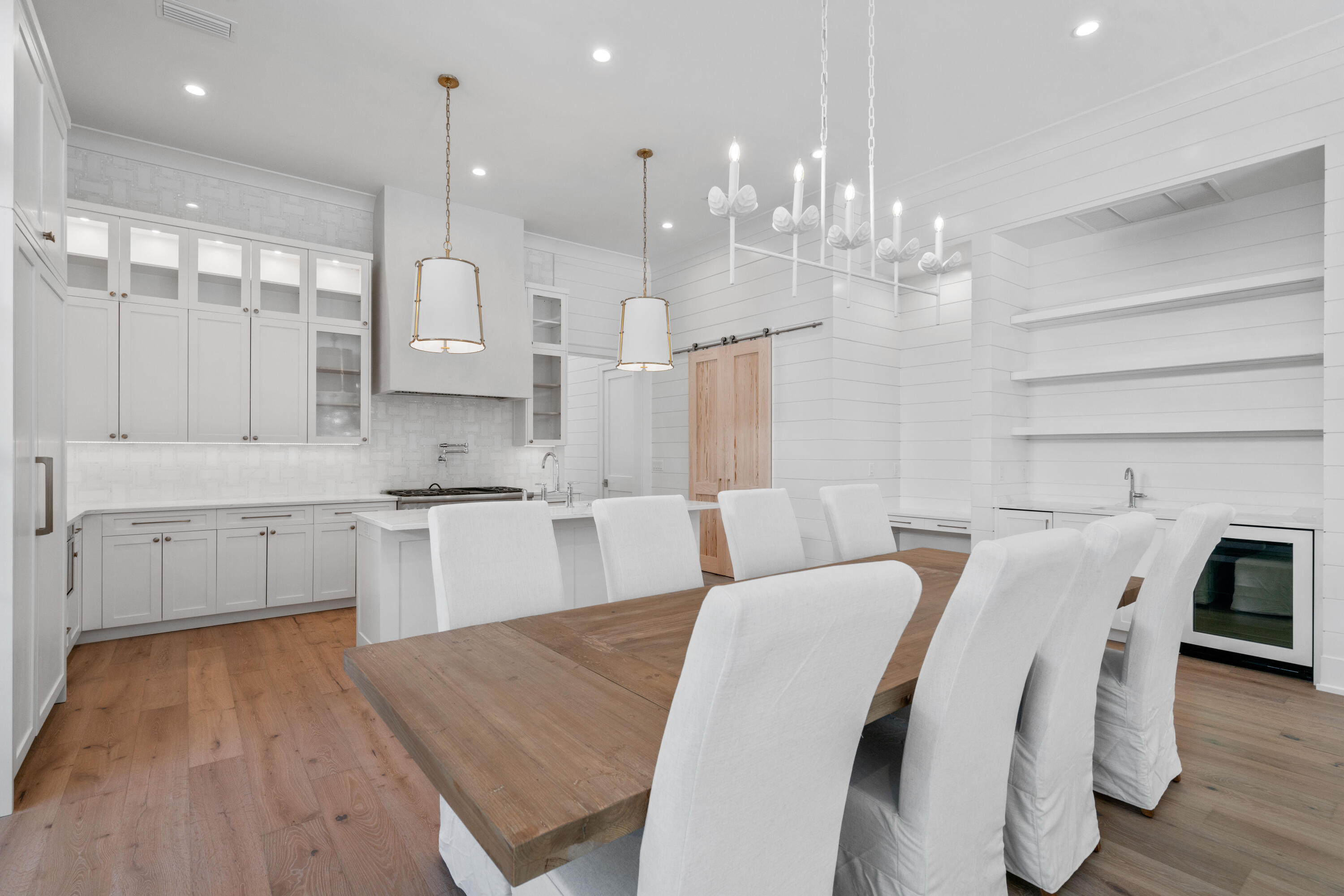 WHITES GULFVIEW ESTATES - Residential