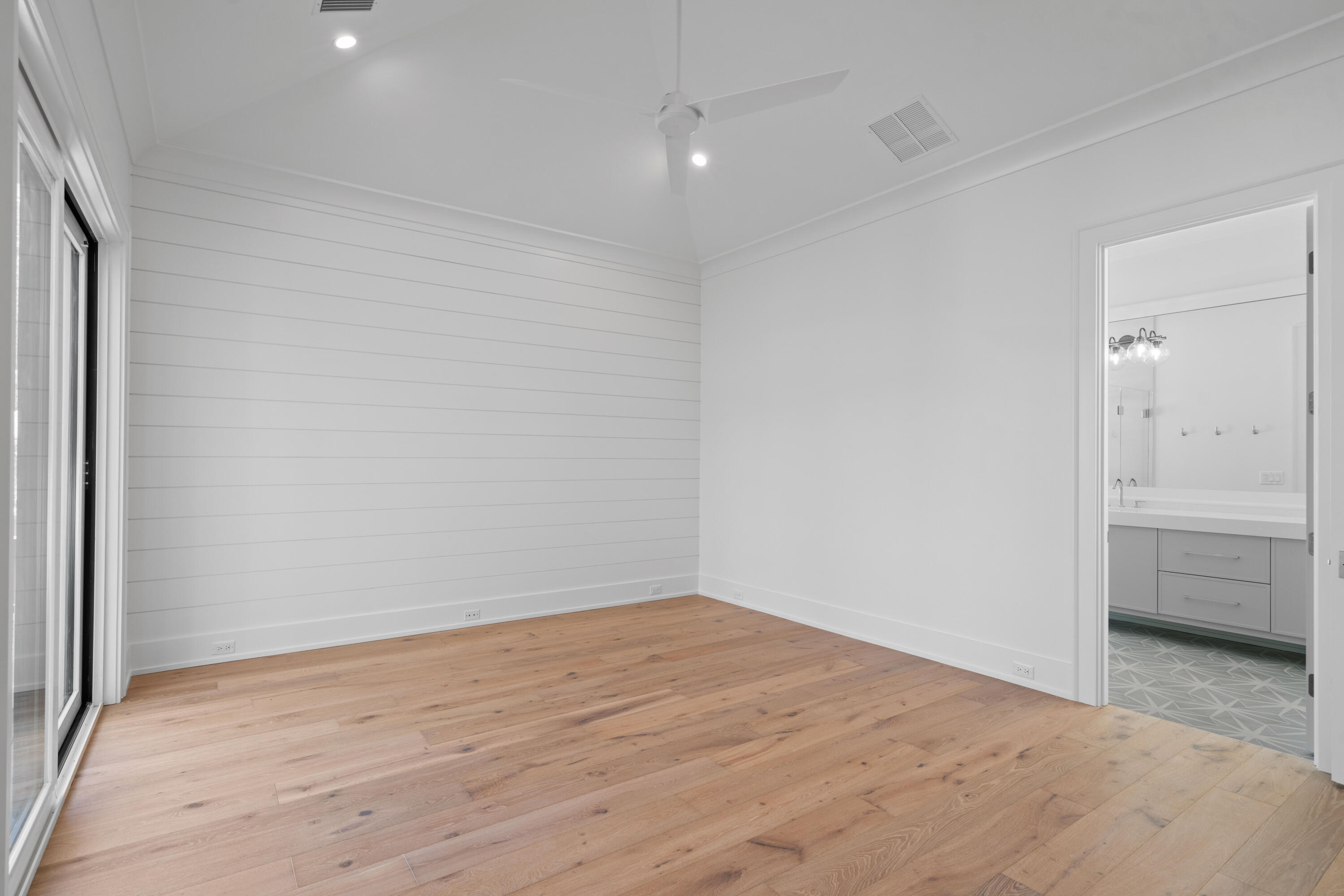 WHITES GULFVIEW ESTATES - Residential