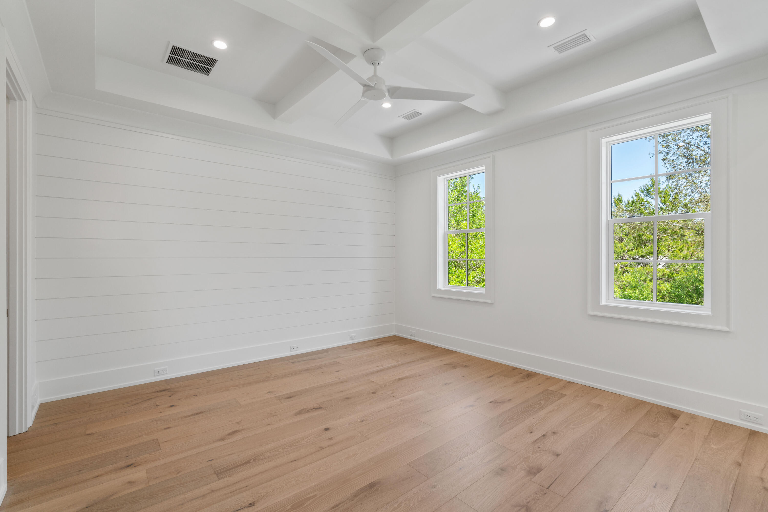 WHITES GULFVIEW ESTATES - Residential