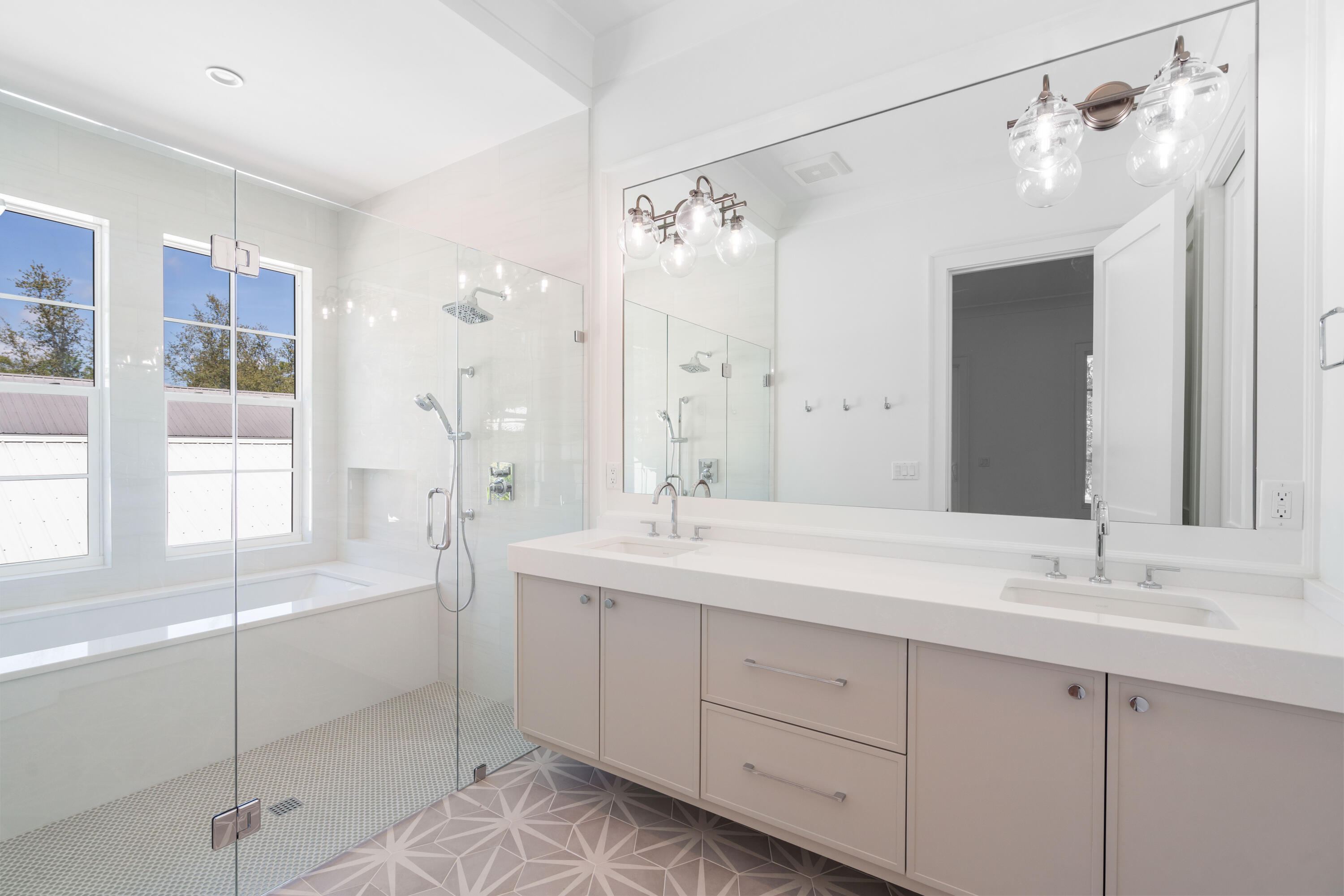 WHITES GULFVIEW ESTATES - Residential