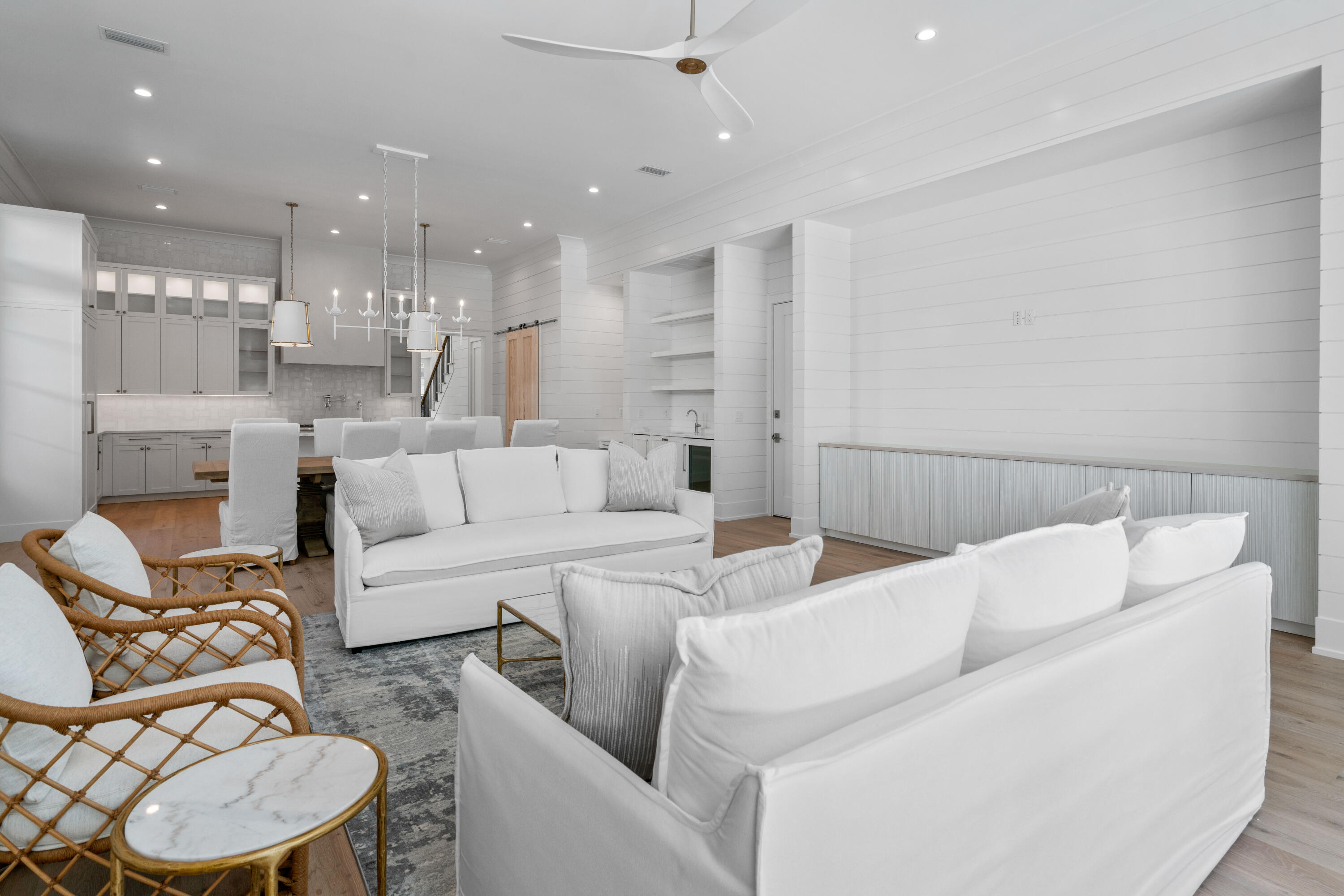 WHITES GULFVIEW ESTATES - Residential