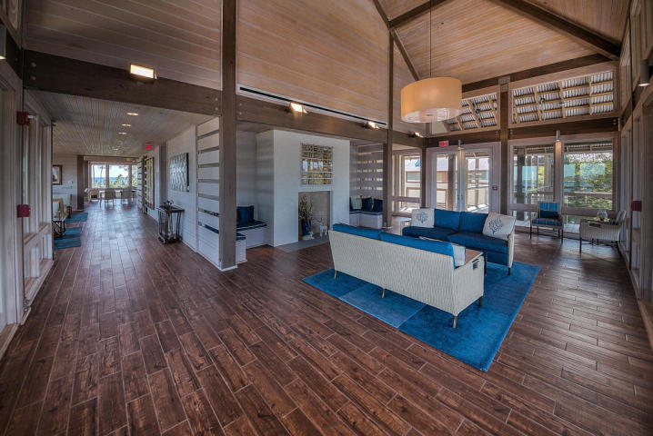 RIVERCAMPS ON CROOKED CREEK - Land