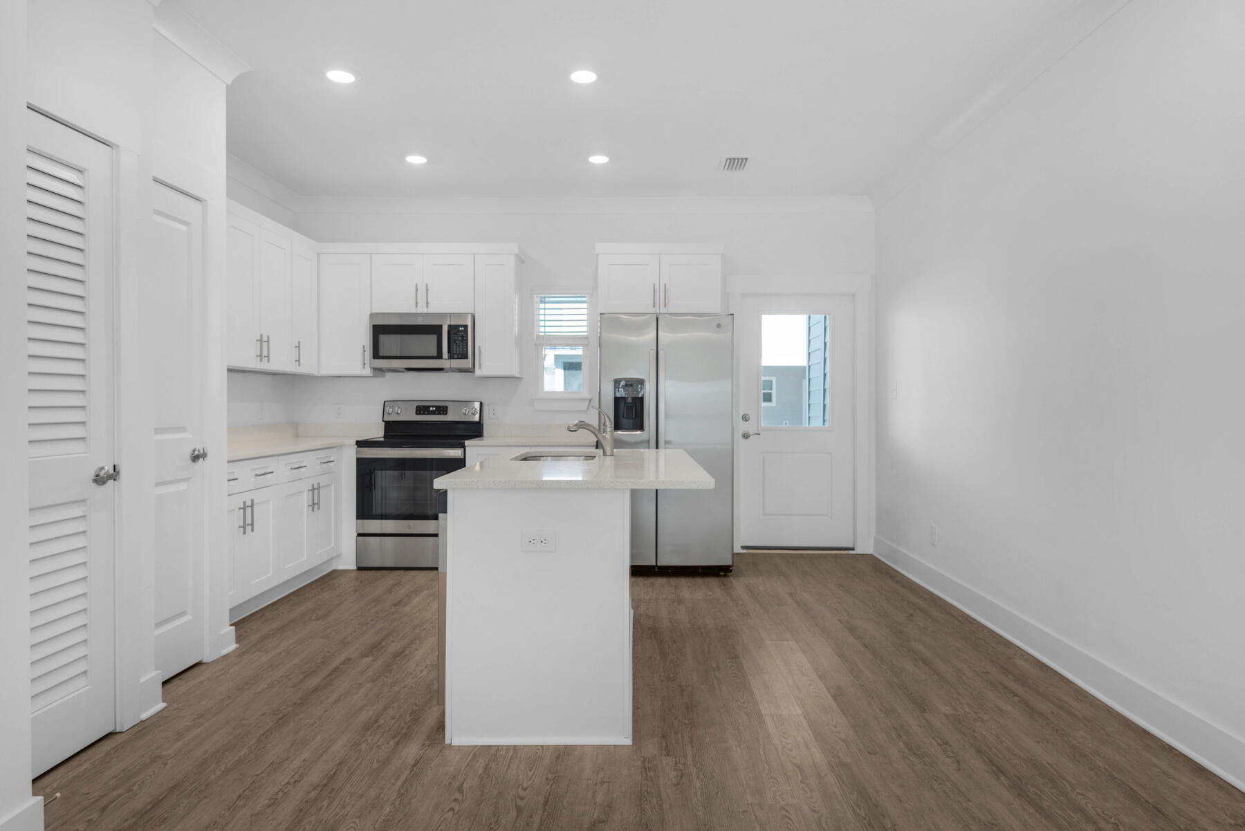 VERANDAS AT FREEPORT - Residential