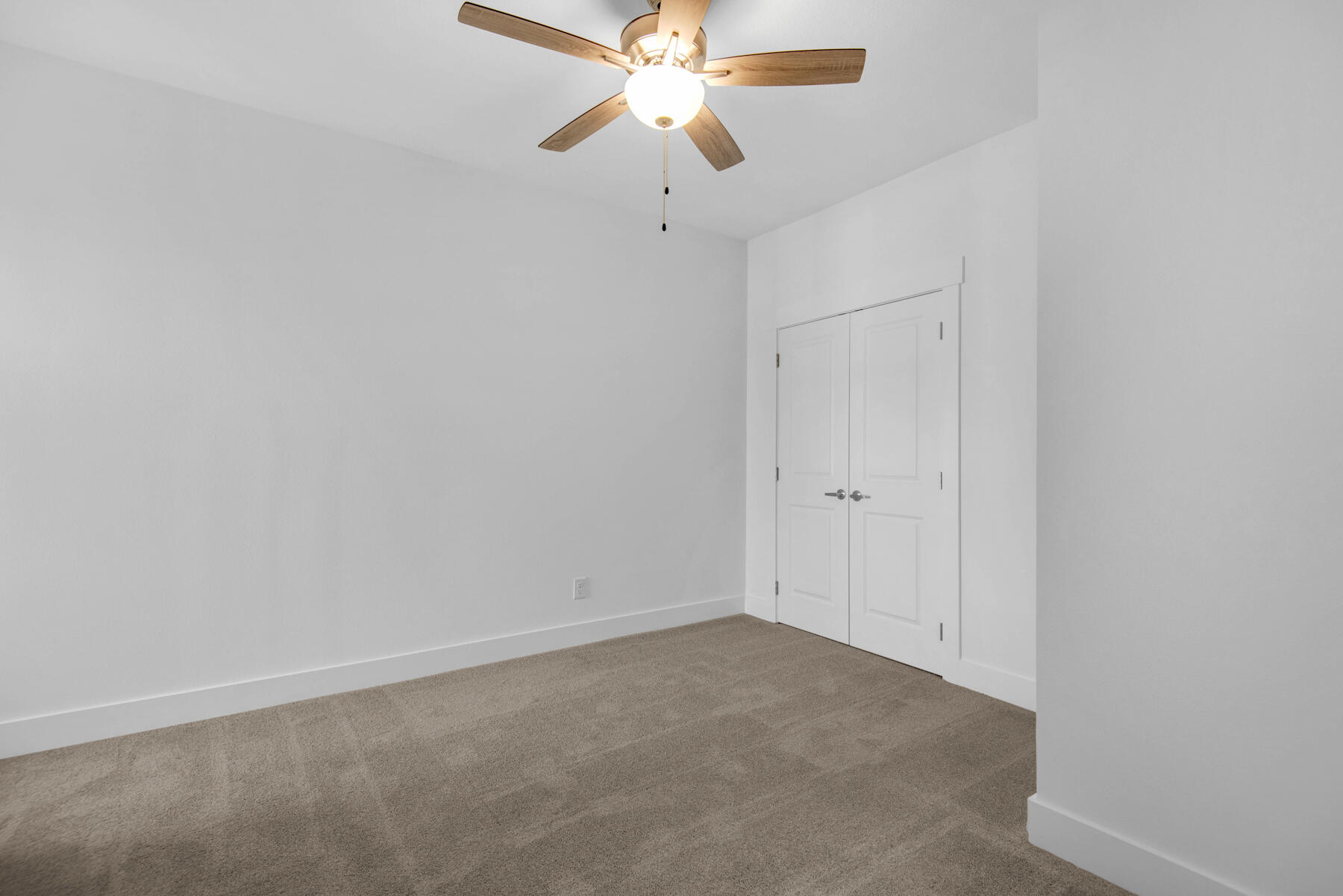 VERANDAS AT FREEPORT - Residential