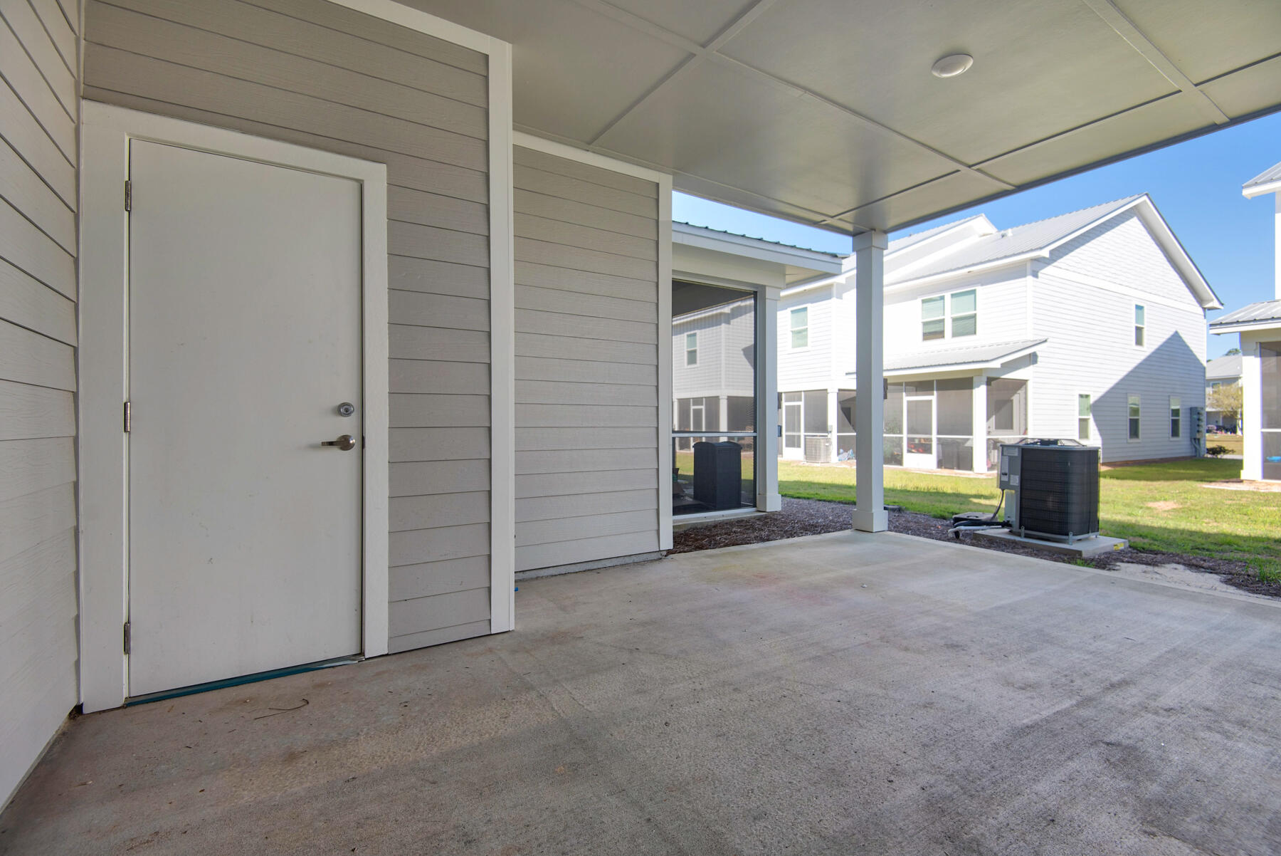 VERANDAS AT FREEPORT - Residential