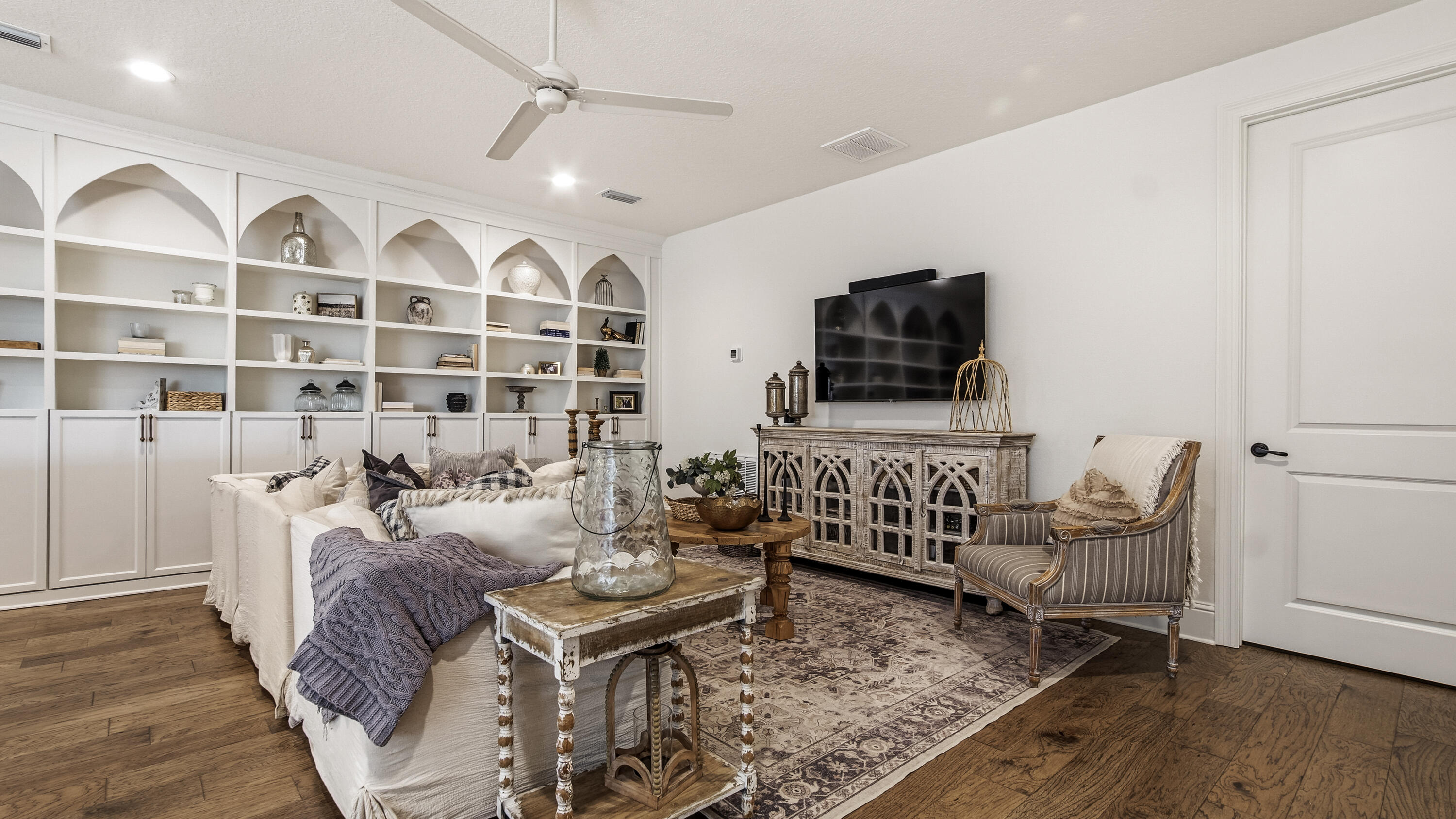 HAMMOCK BAY - Residential