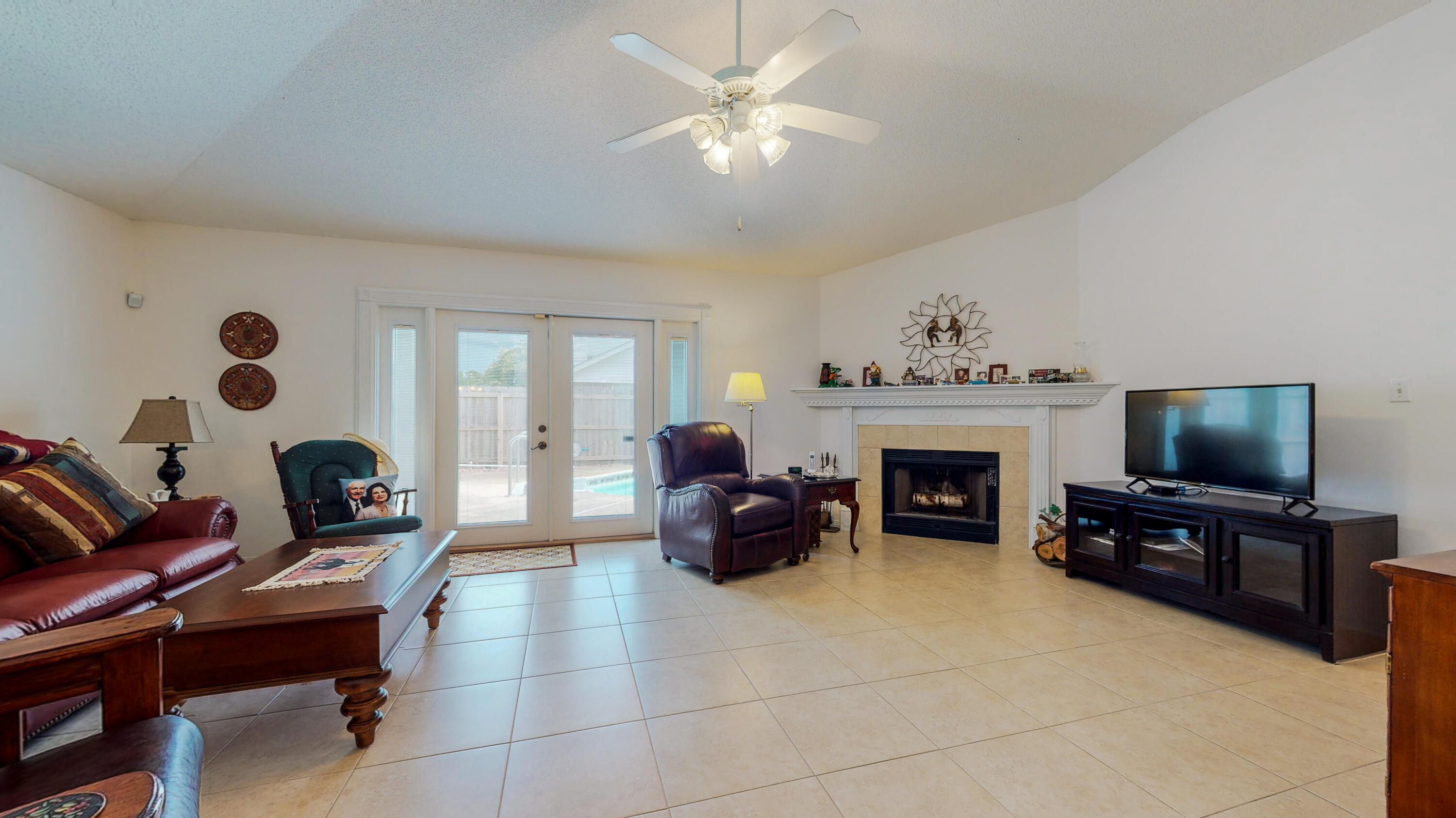 EMERALD VILLAGE S/D - Residential