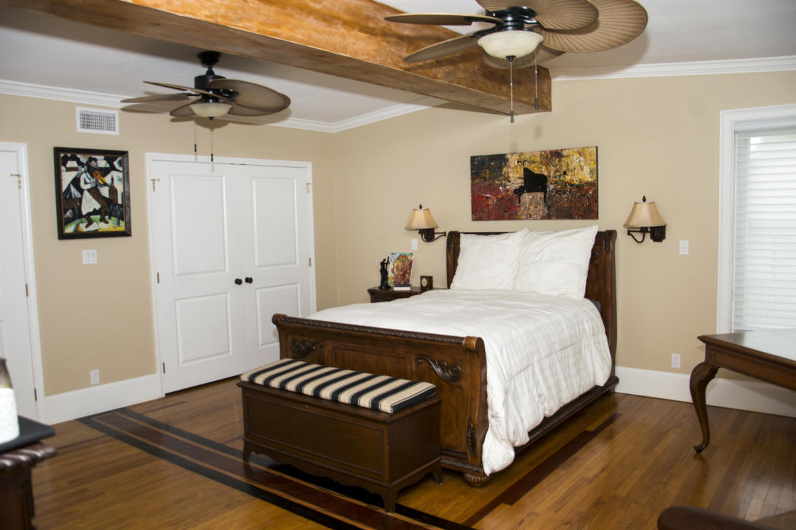 WHISPERING PINES 1ST ADDN - Residential Lease