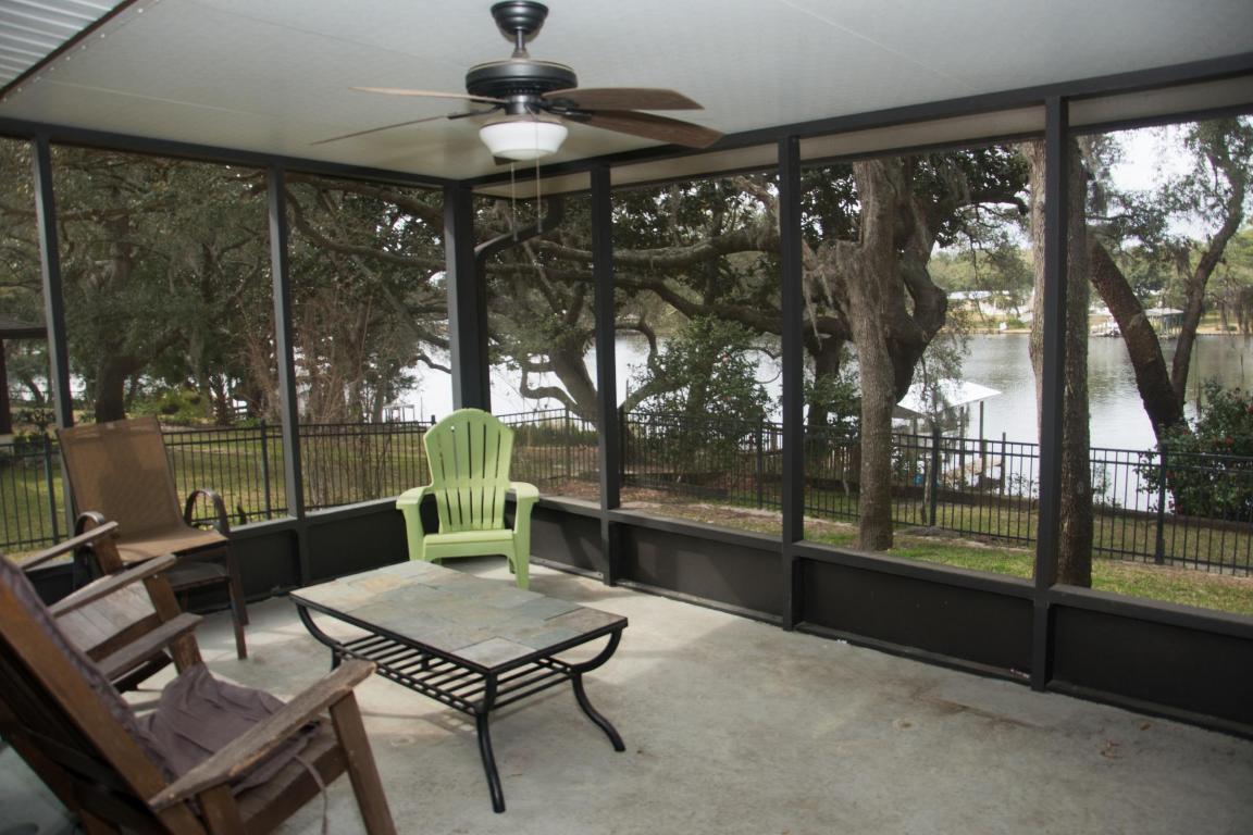 WHISPERING PINES 1ST ADDN - Residential Lease