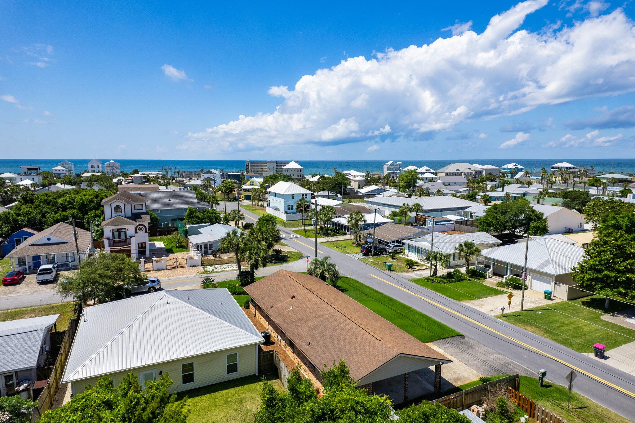 RIVIERA BEACH - Residential