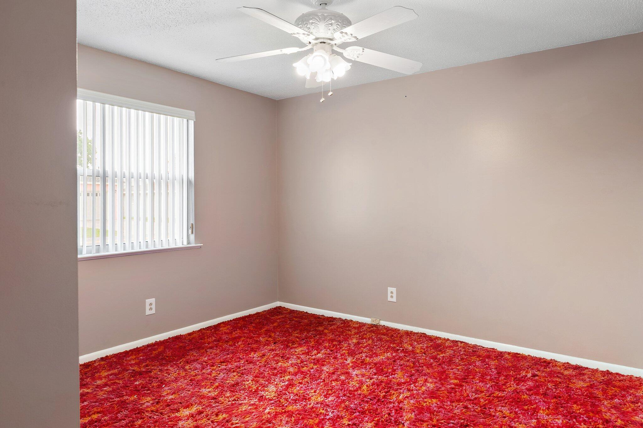 RIVIERA BEACH - Residential