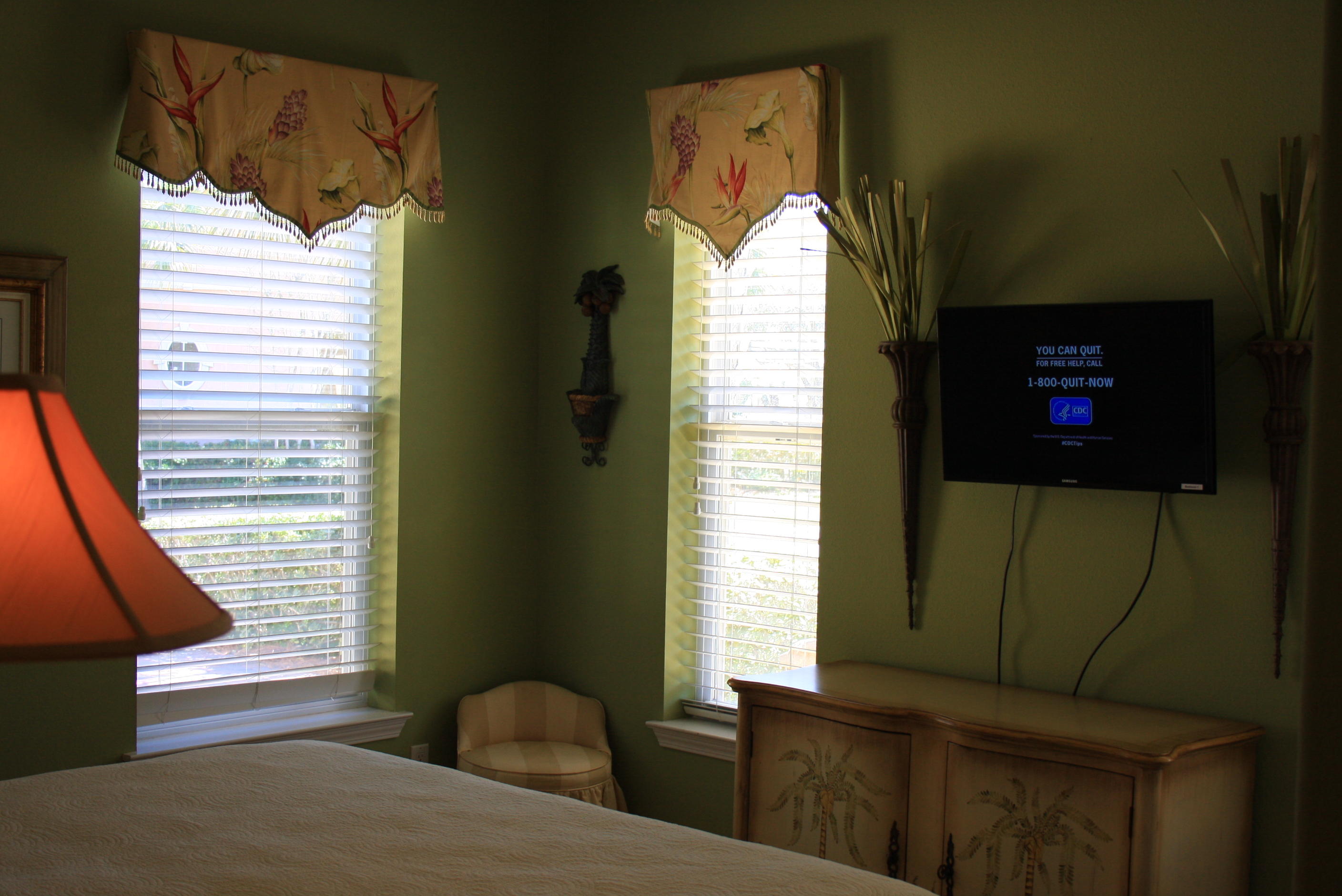 EMERALD WATERS VILLAGE - Residential Lease