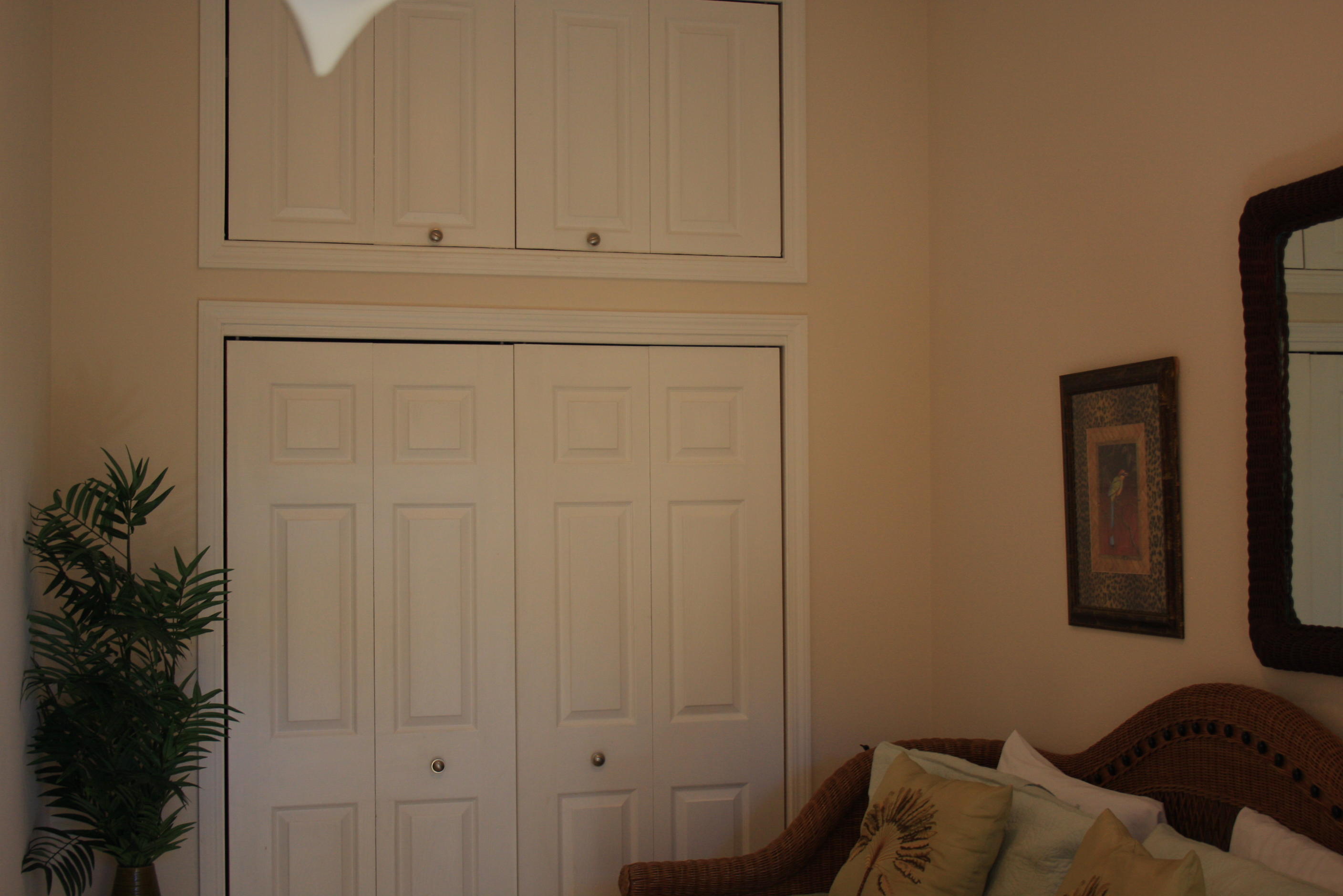 EMERALD WATERS VILLAGE - Residential Lease