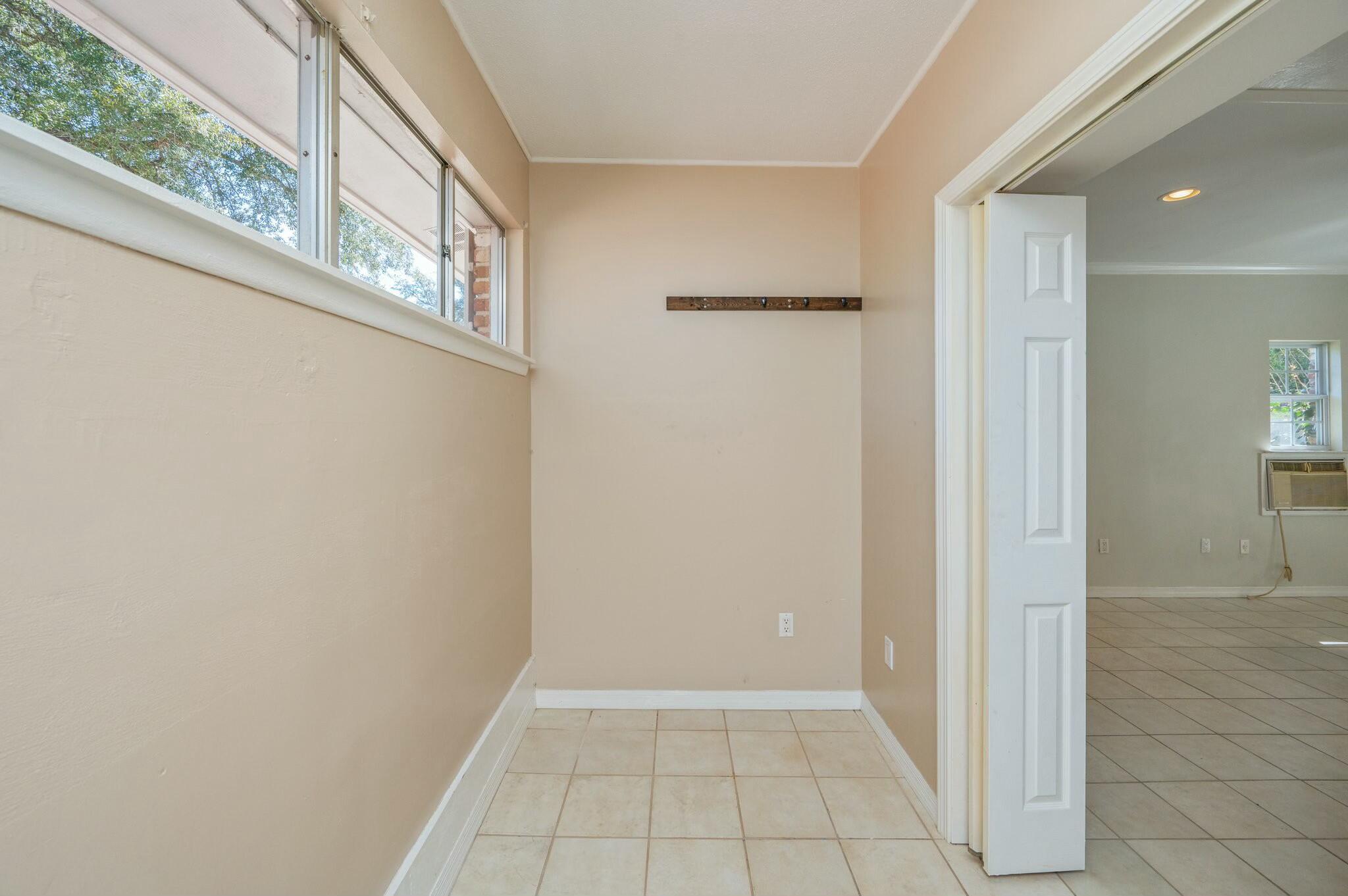 BAYOU POQUITO LOT 10 BLK 13 - Residential