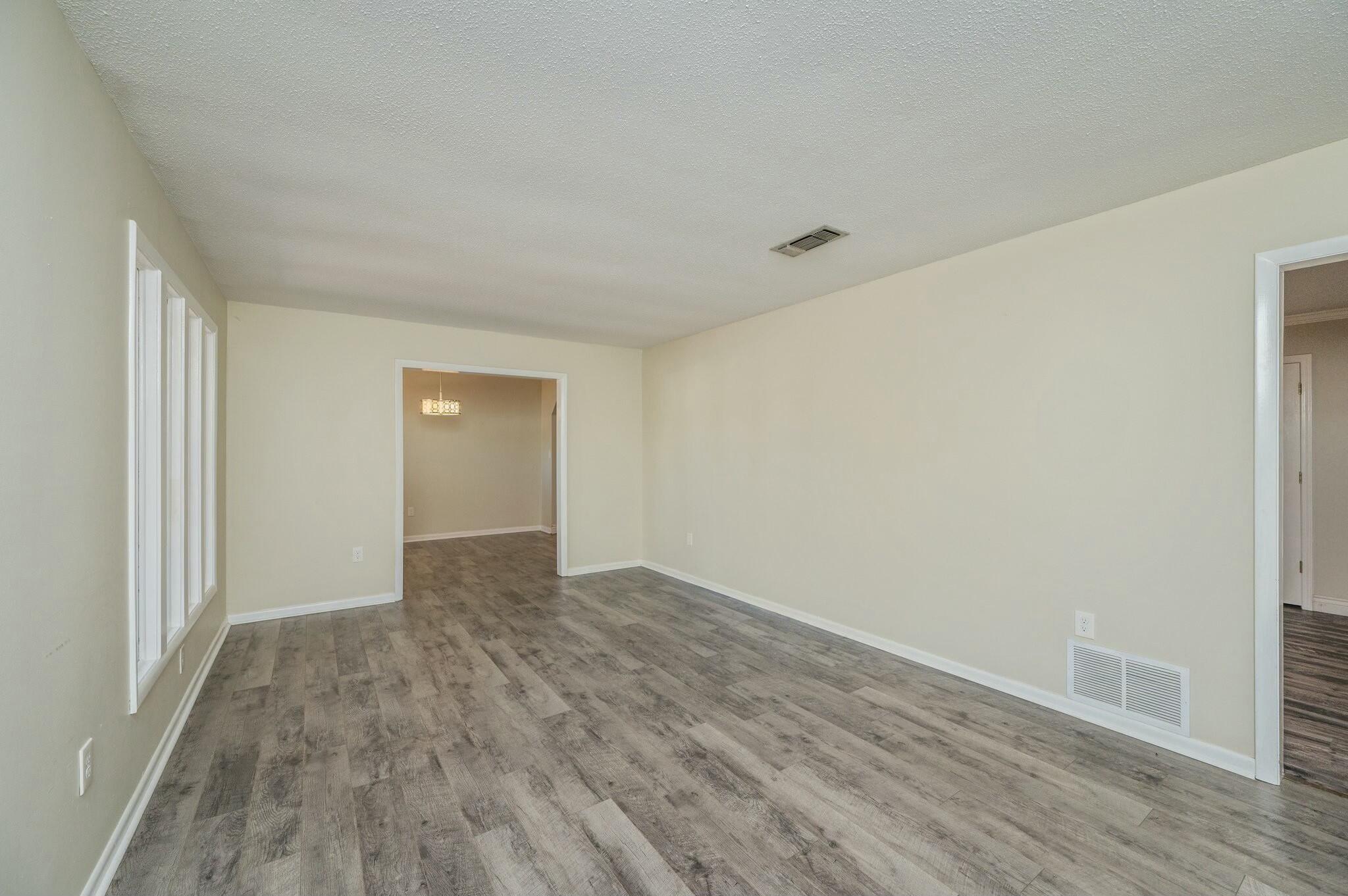 BAYOU POQUITO LOT 10 BLK 13 - Residential