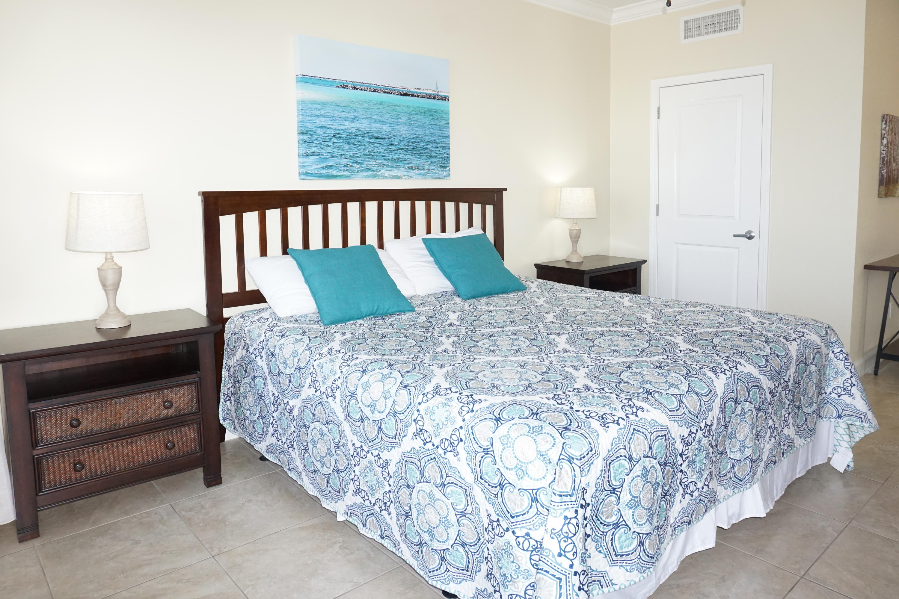 GRANDVIEW EAST - Residential