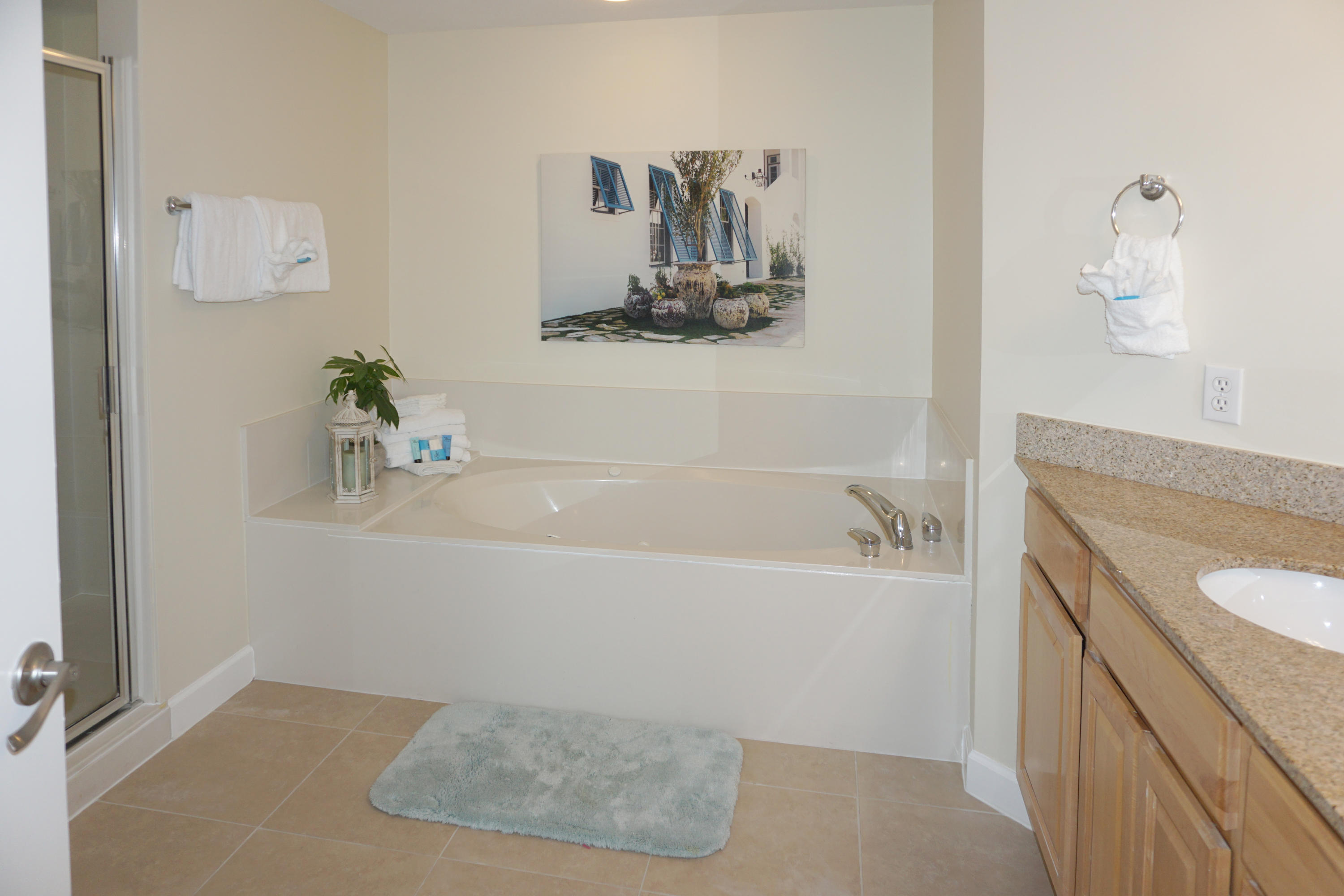 GRANDVIEW EAST - Residential