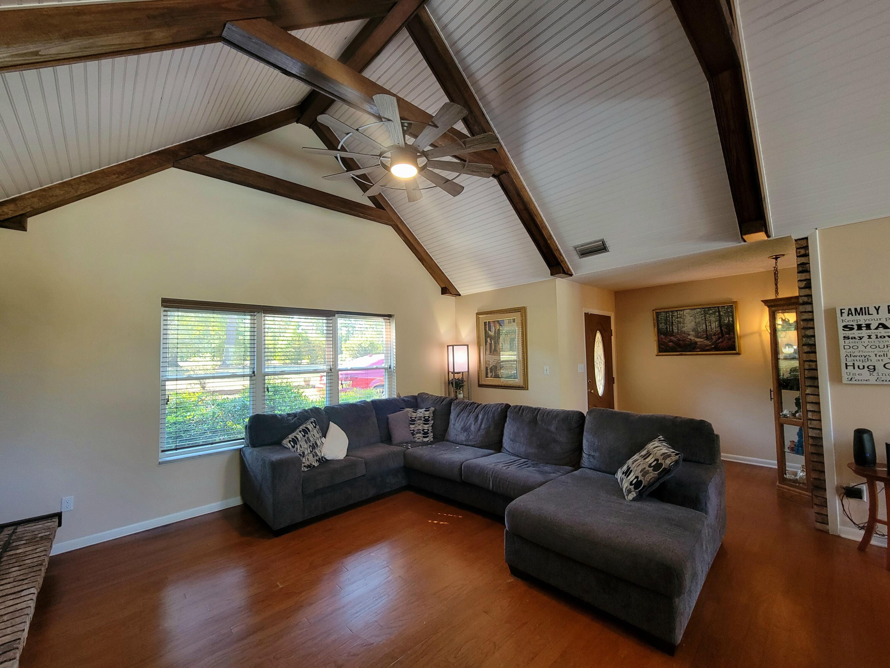 LAKE JUNIPER ESTATES UNIT 3 - Residential