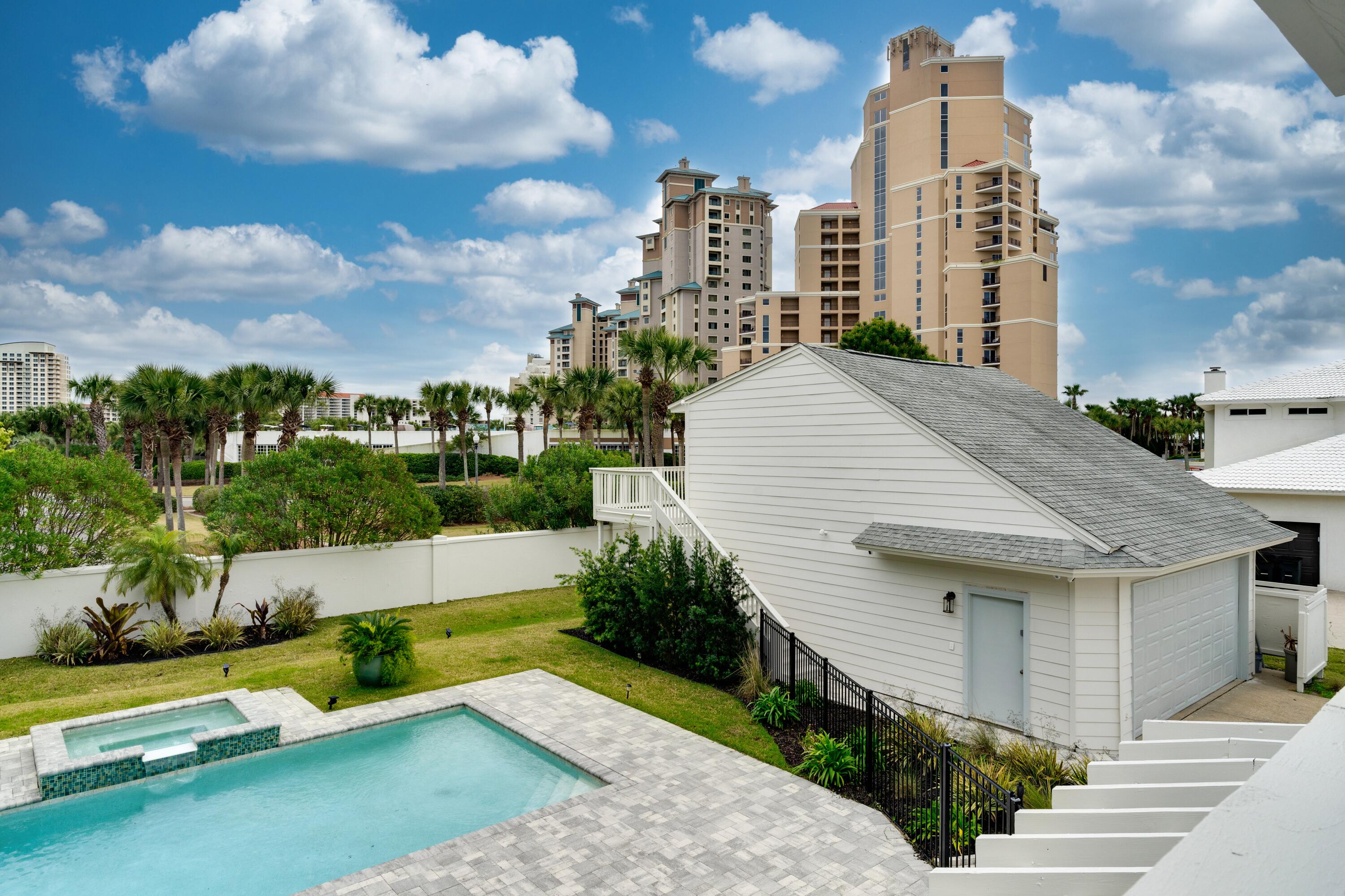 GULF PINES 1ST ADDN - Residential