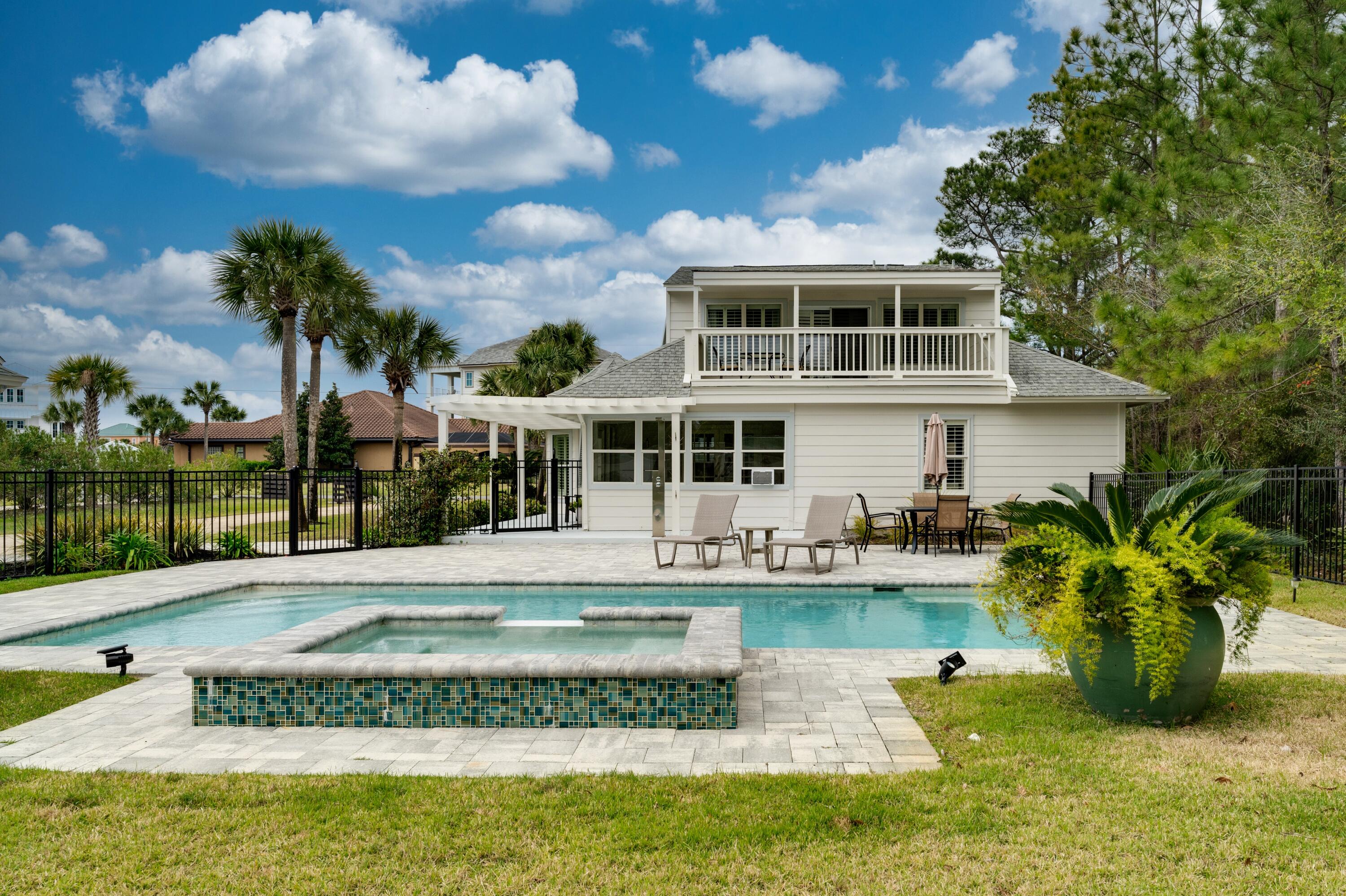 GULF PINES 1ST ADDN - Residential