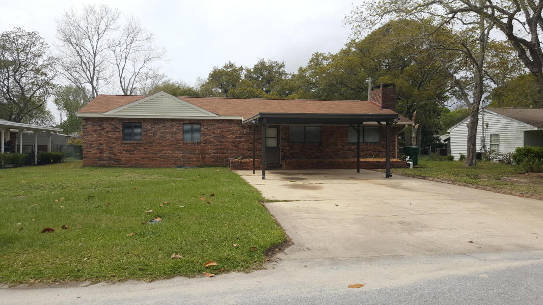 EGLIN HIGHWAY - Residential Lease