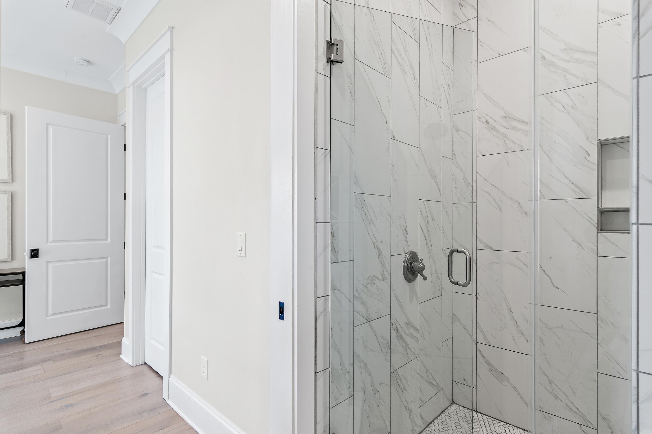 DALTON UNREC - Residential