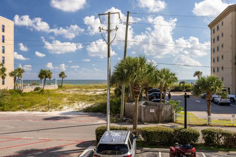 A home in Fort Walton Beach