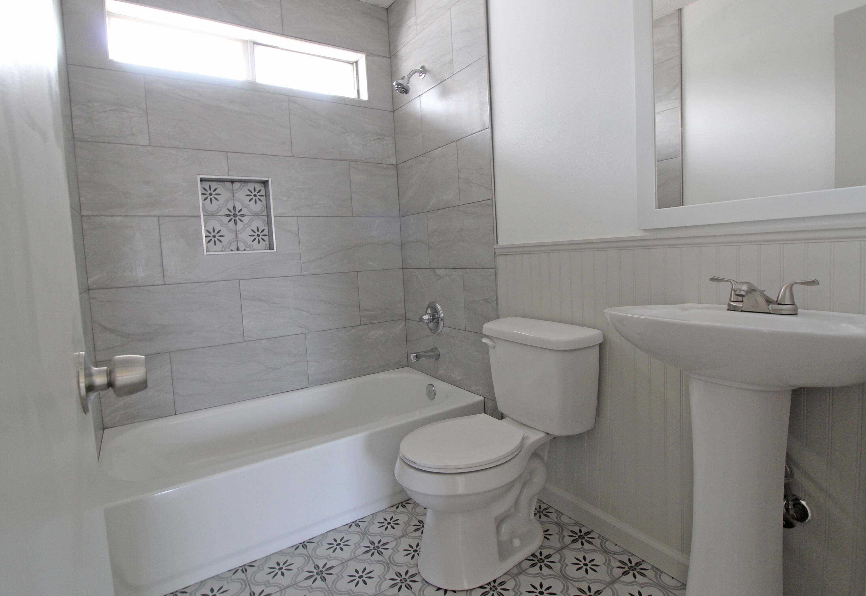 Lot 1, Scranton Estates Replat of Block ''A'' As Recorded in the Public Records of Okaloosa County F - Residential