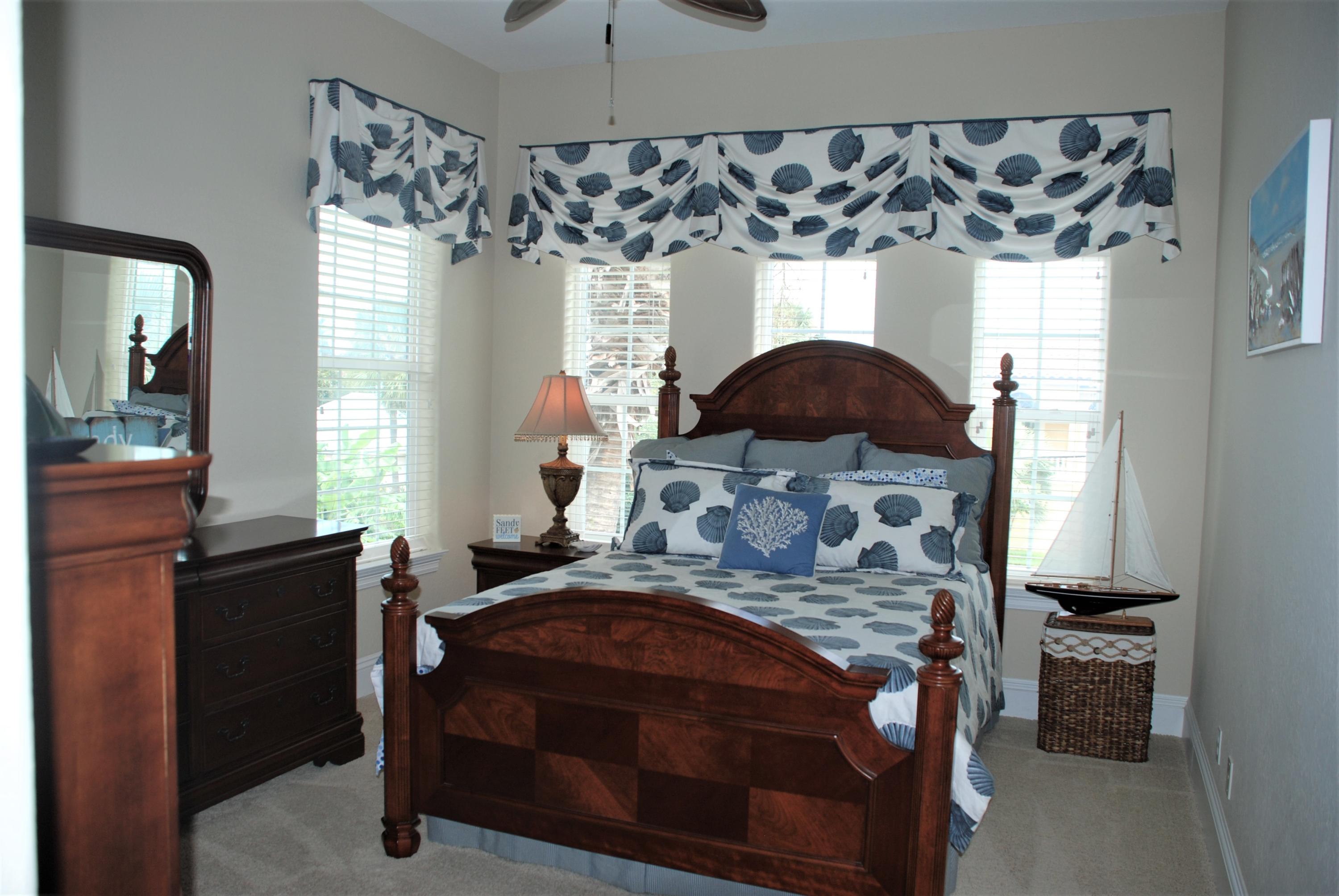 HOLIDAY ISLE - Residential