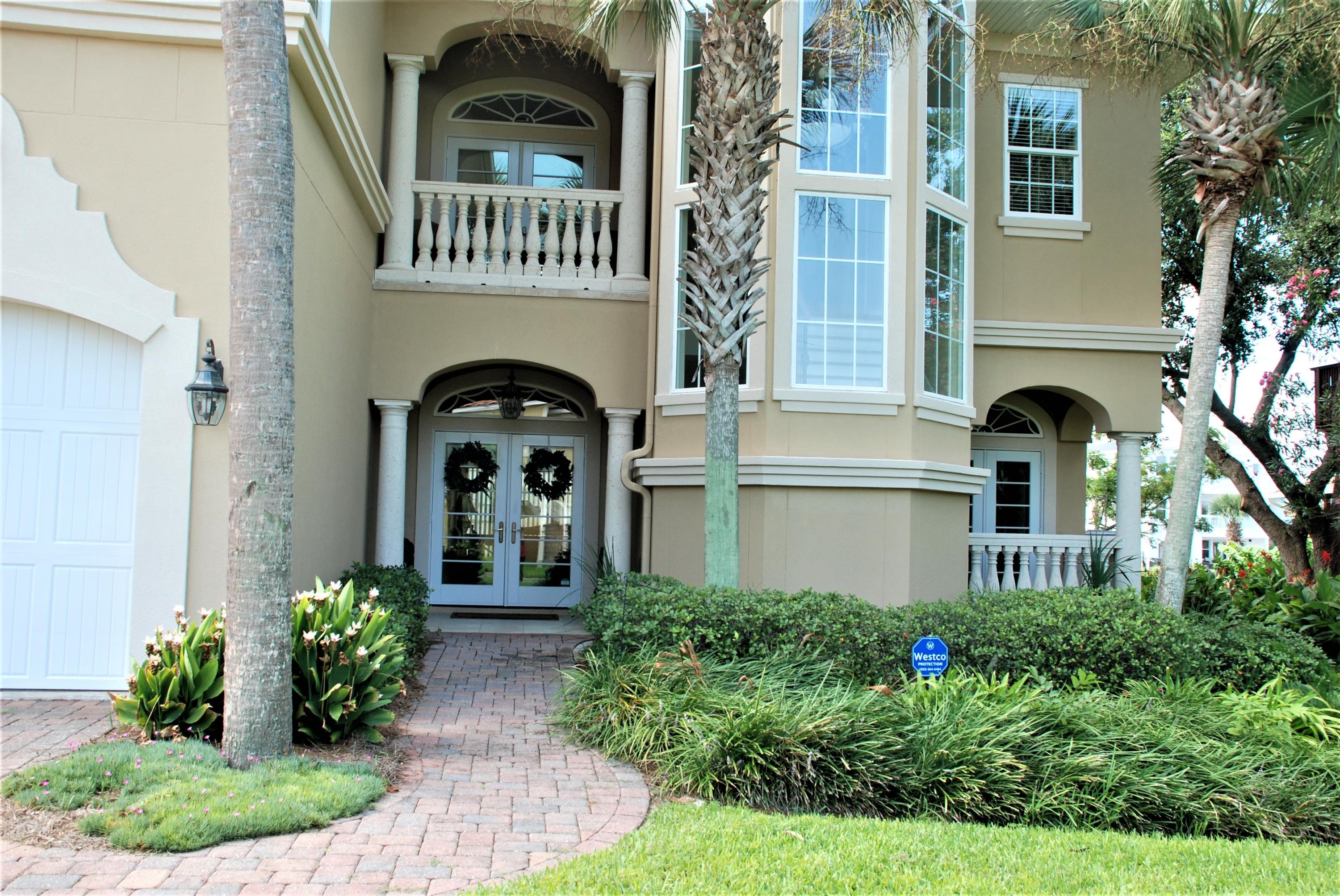 HOLIDAY ISLE - Residential