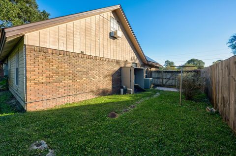 A home in Fort Walton Beach