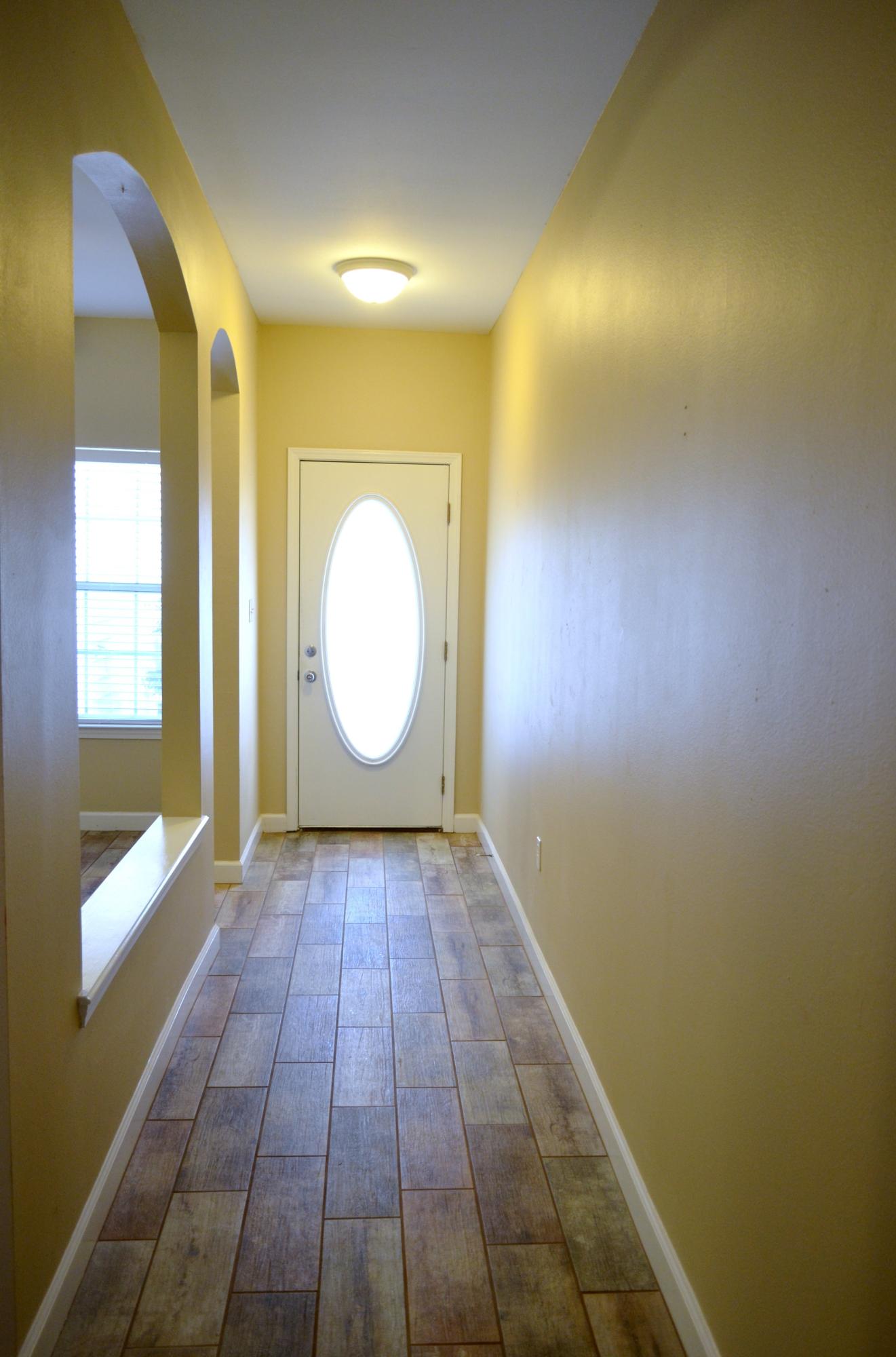 CARONDOLET - Residential Lease