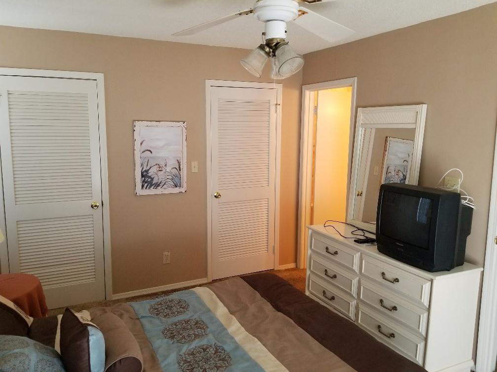SANDPRINTS CONDO - Residential