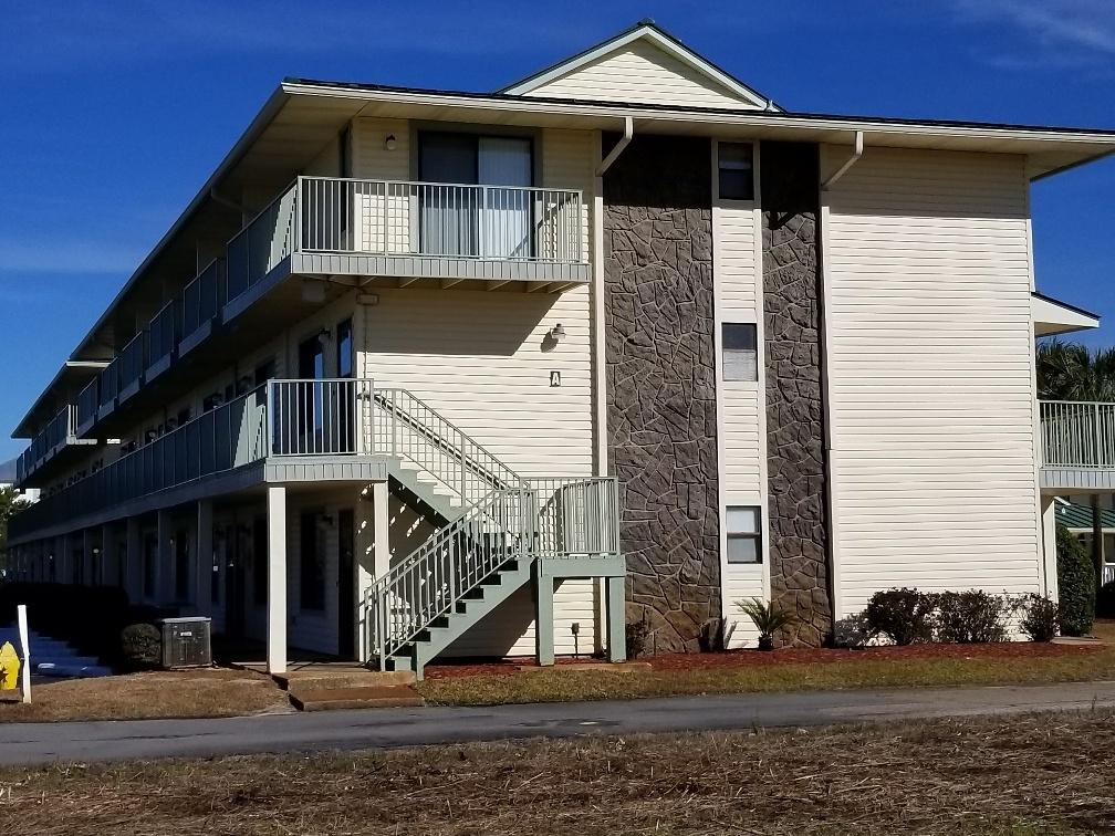 SANDPRINTS CONDO - Residential