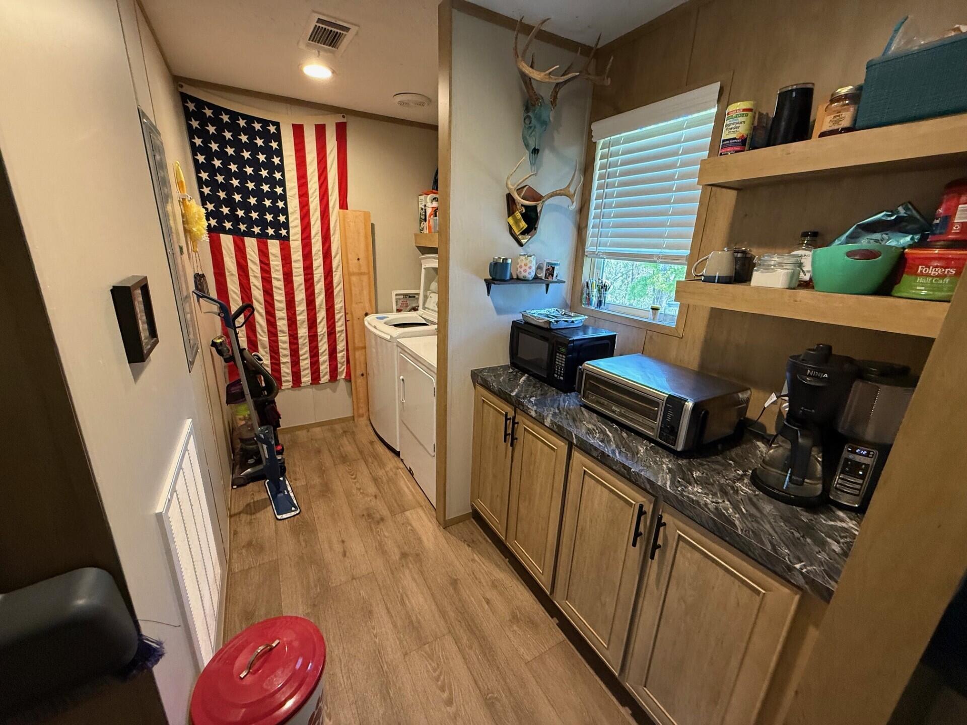 OAKWOOD HILLS UNIT 3 - Residential