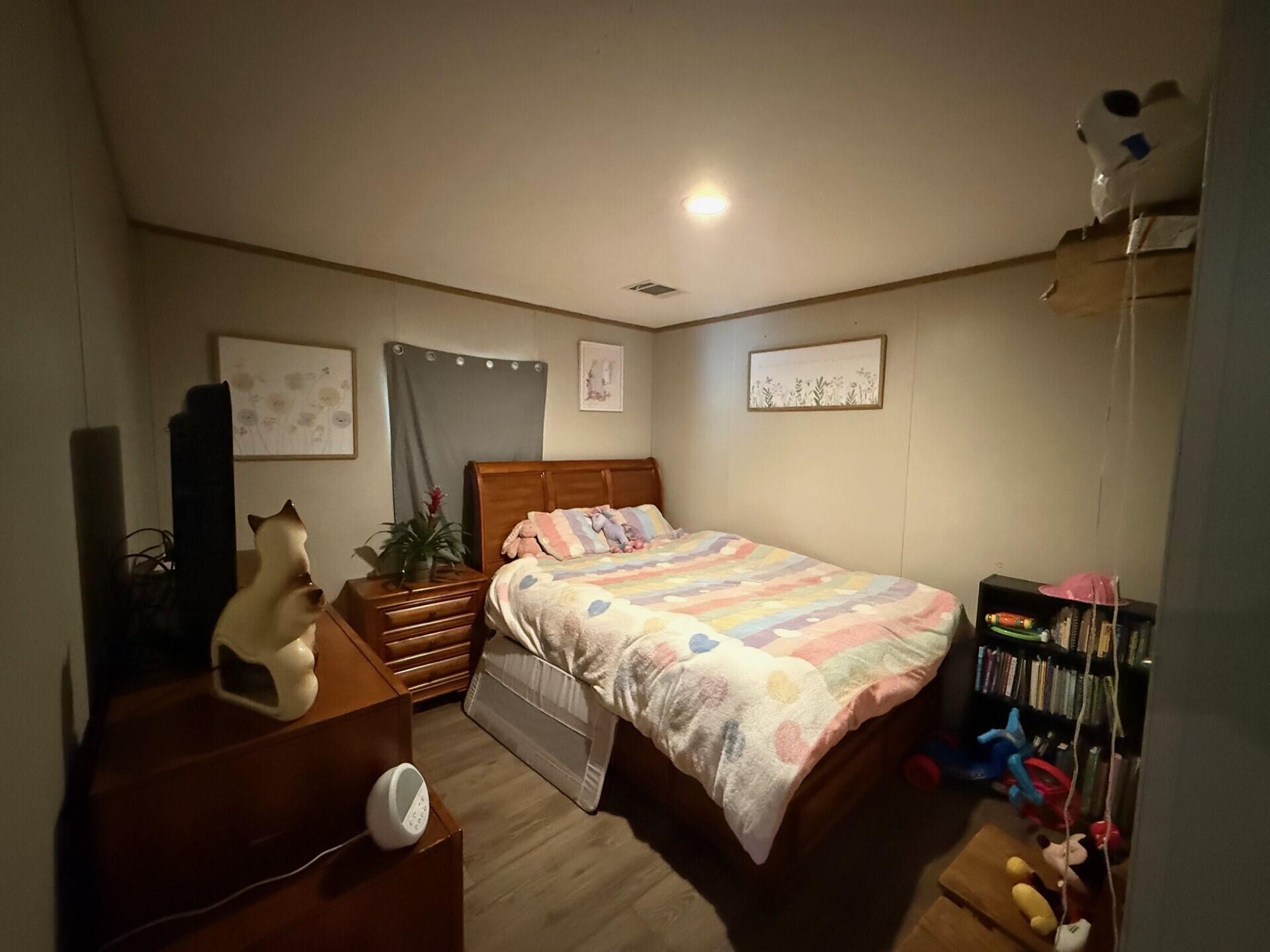 OAKWOOD HILLS UNIT 3 - Residential