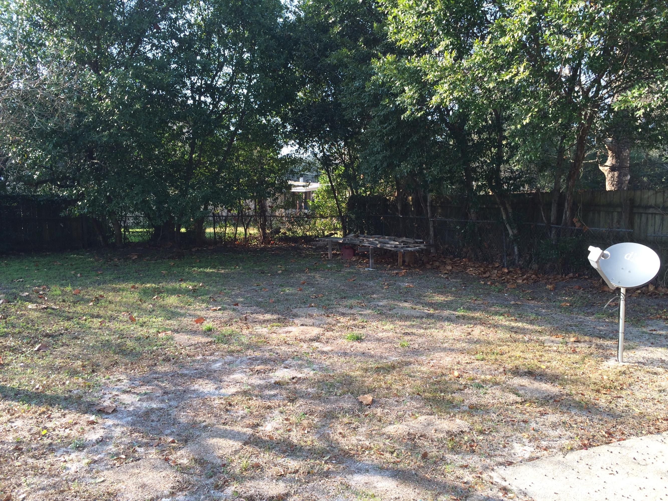 ELLIOTTS POINT 7TH ADDN - Residential