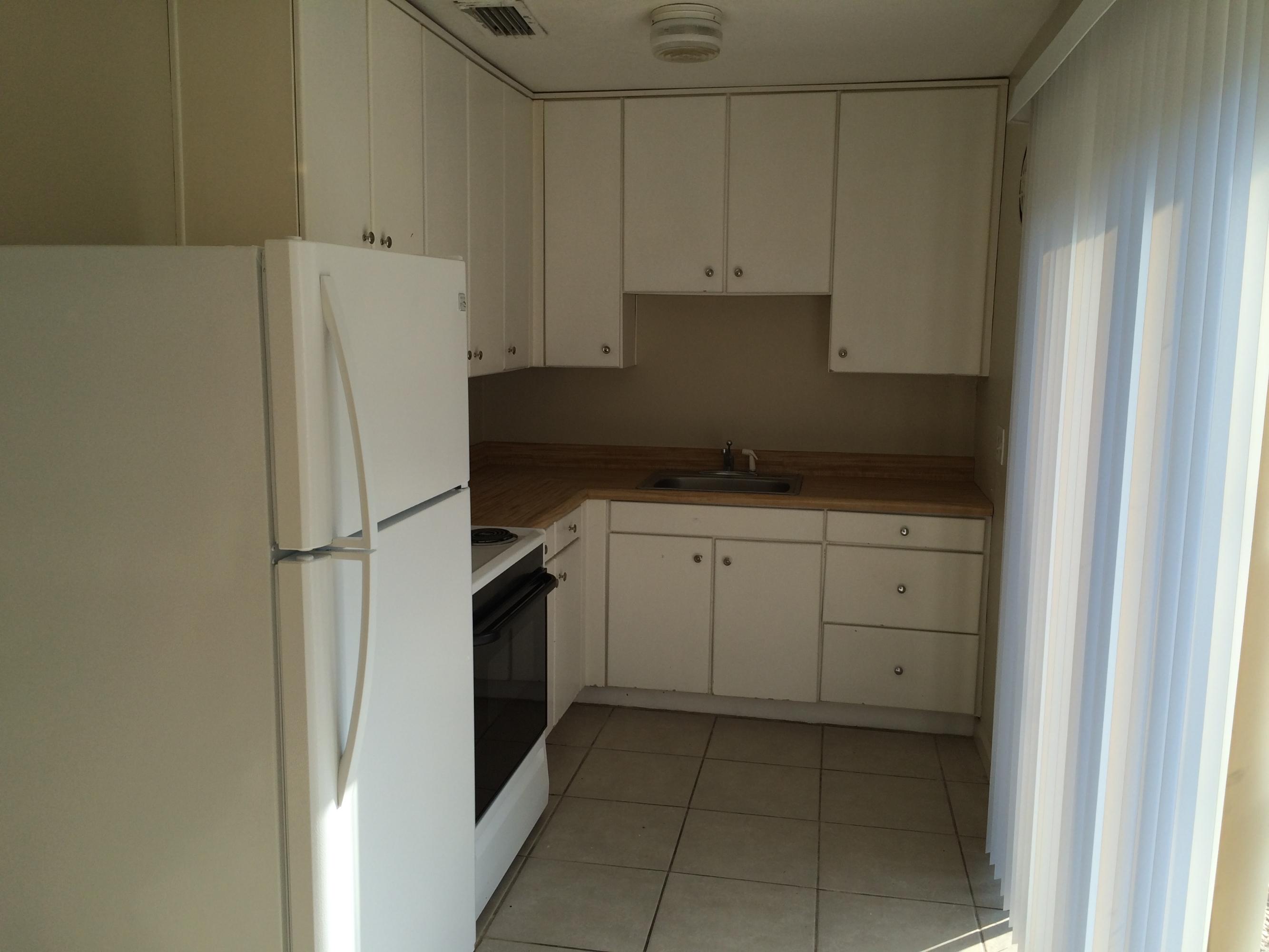 ELLIOTTS POINT 7TH ADDN - Residential