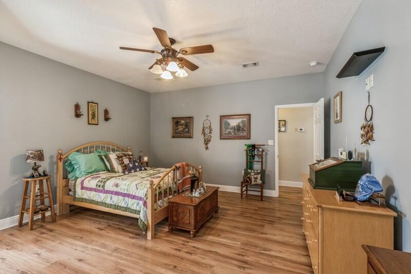 INDIAN SPRINGS - Residential