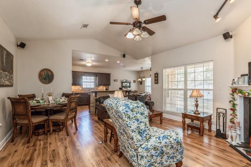 INDIAN SPRINGS - Residential